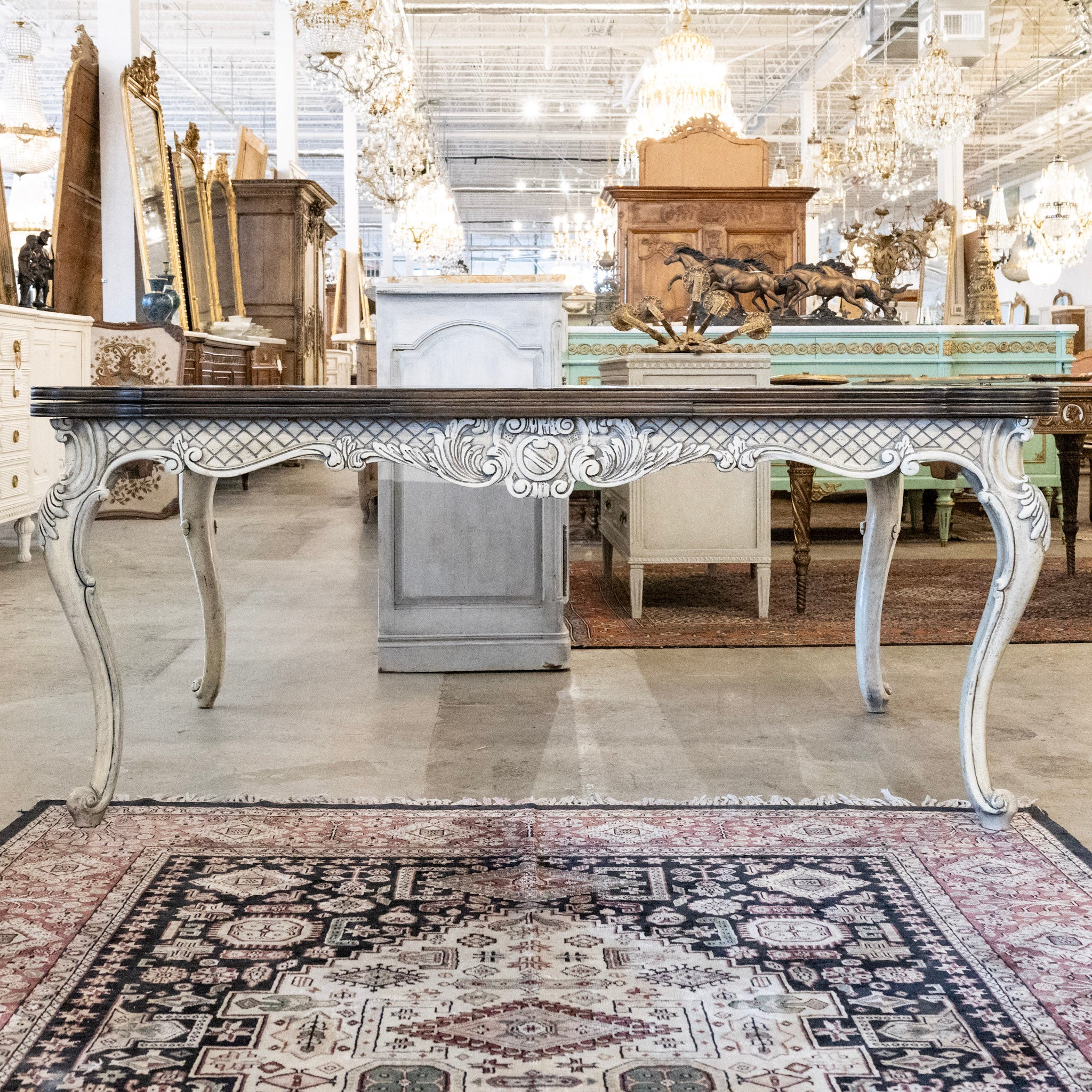 Louis XV Extendable Dining Table – Carved White Base & Dark Wood Top