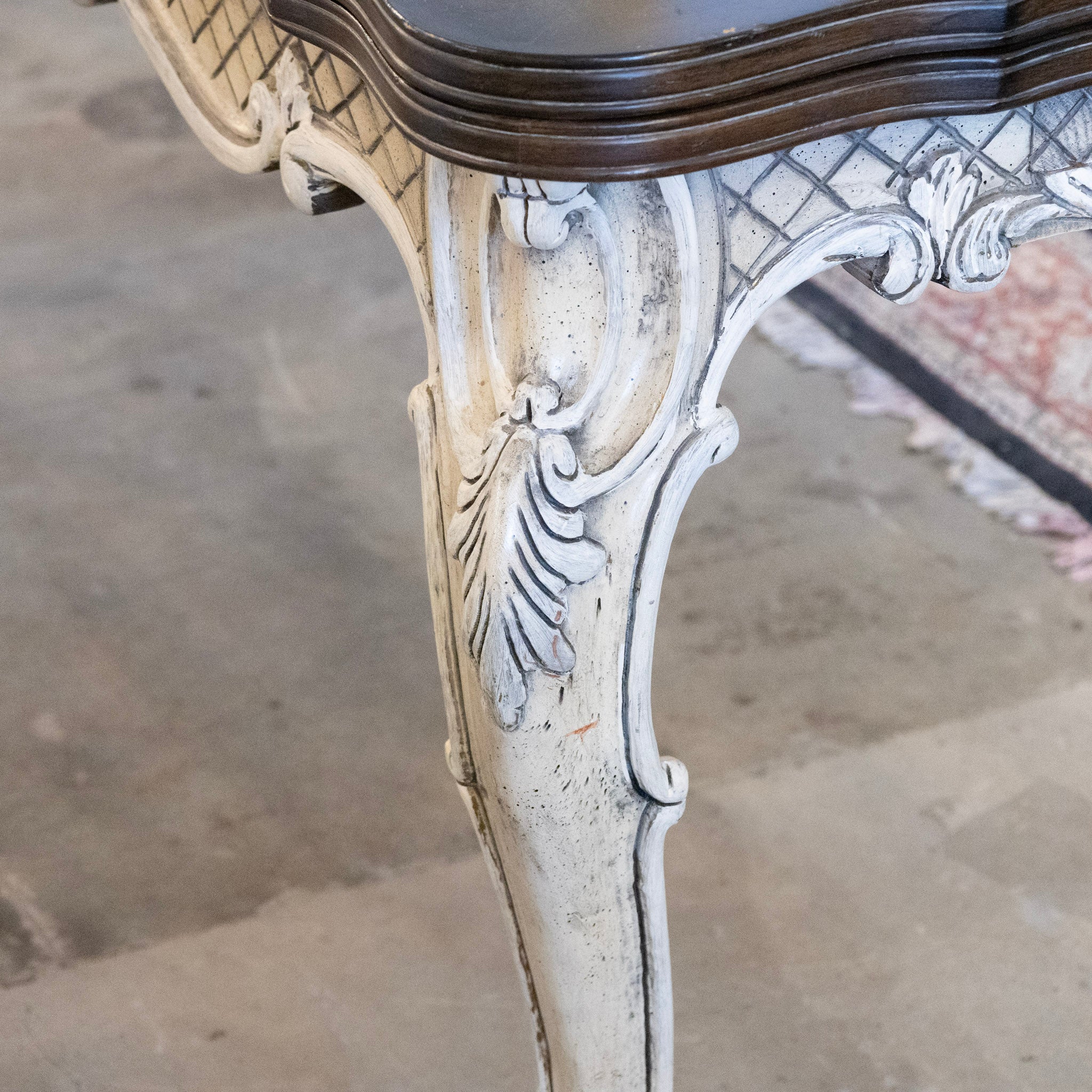 Louis XV Extendable Dining Table – Carved White Base & Dark Wood Top - Image 11