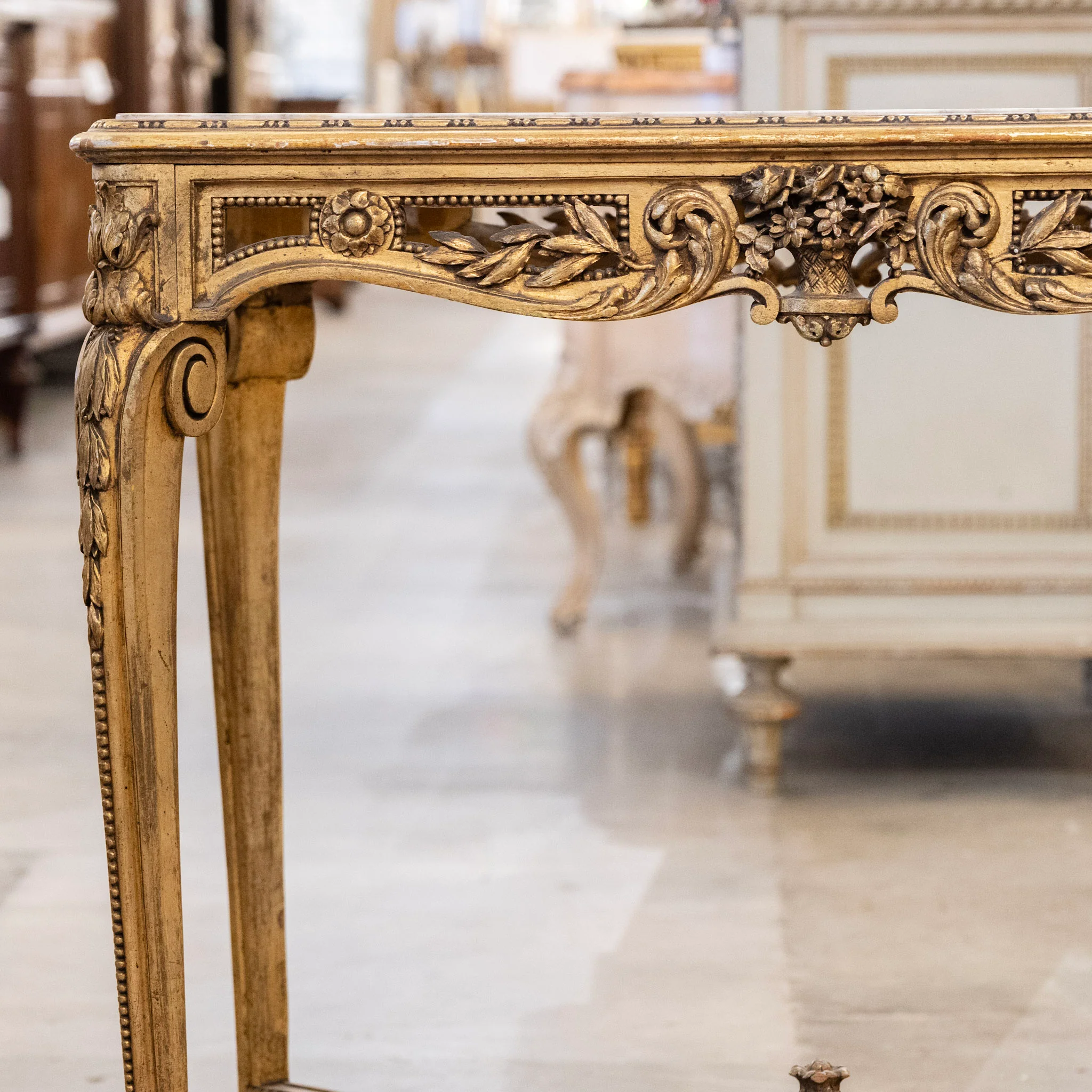 Louis XV Gilded Accent Table – Ornate Carvings & White Marble Top - Image 3