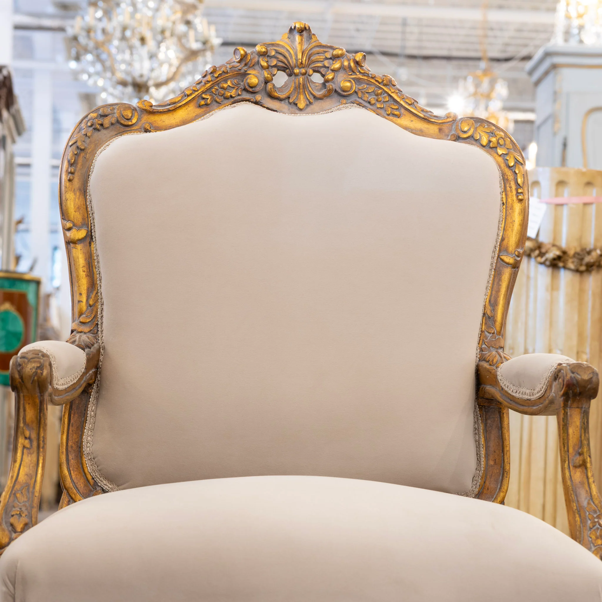 Louis XV Gilded Armchair – Off-White Velvet Upholstery - Image 3