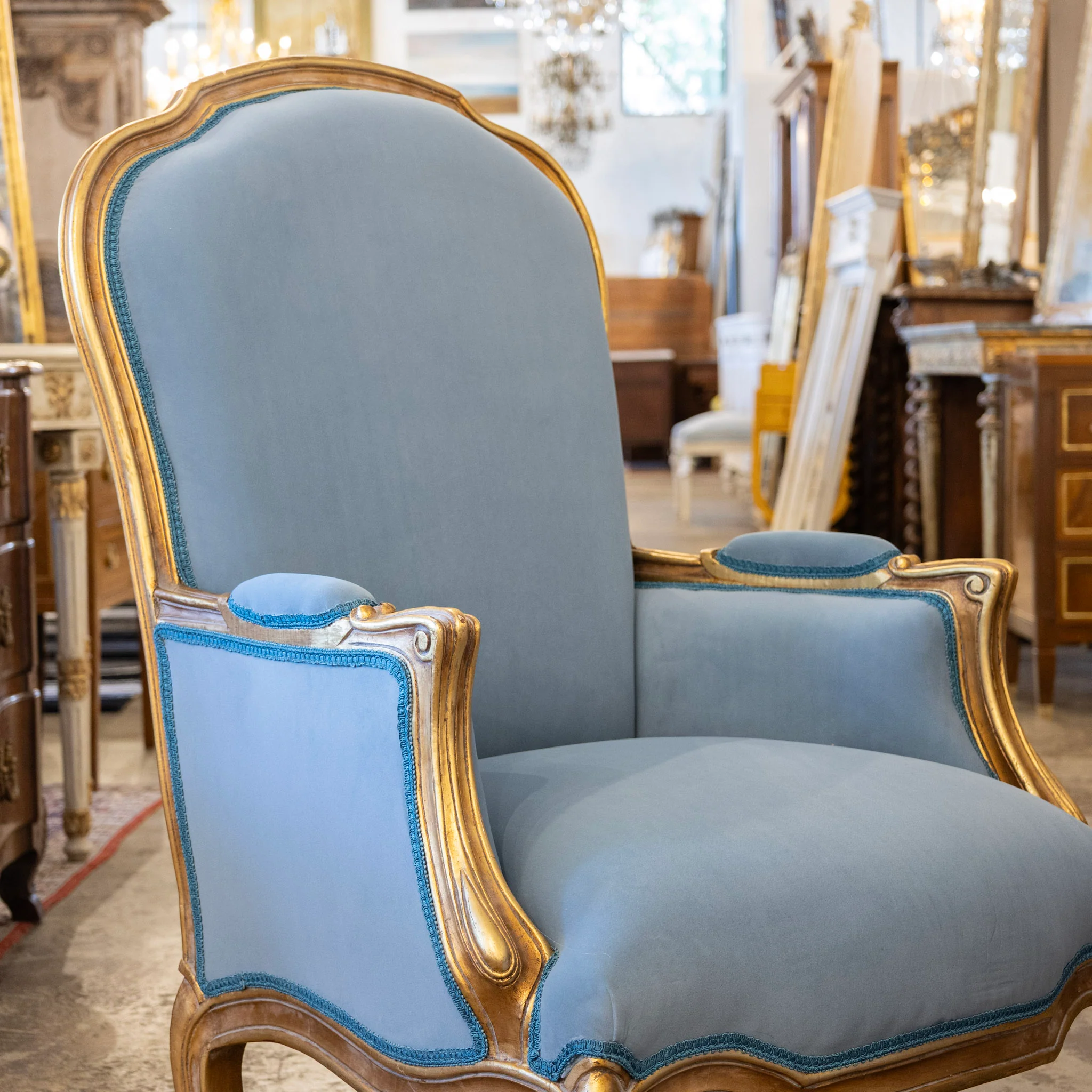 Louis XV Gilded Bergère Chair – Blue Velvet Upholstery - Image 5