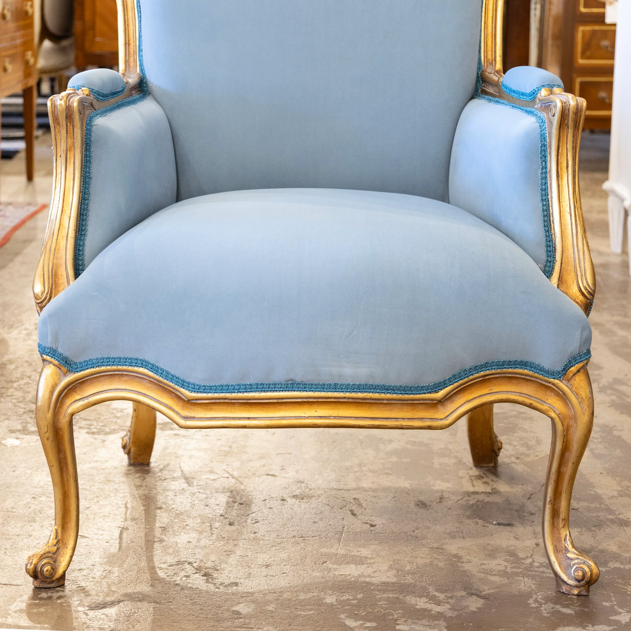 Louis XV Gilded Bergère Chair – Blue Velvet Upholstery - Image 6