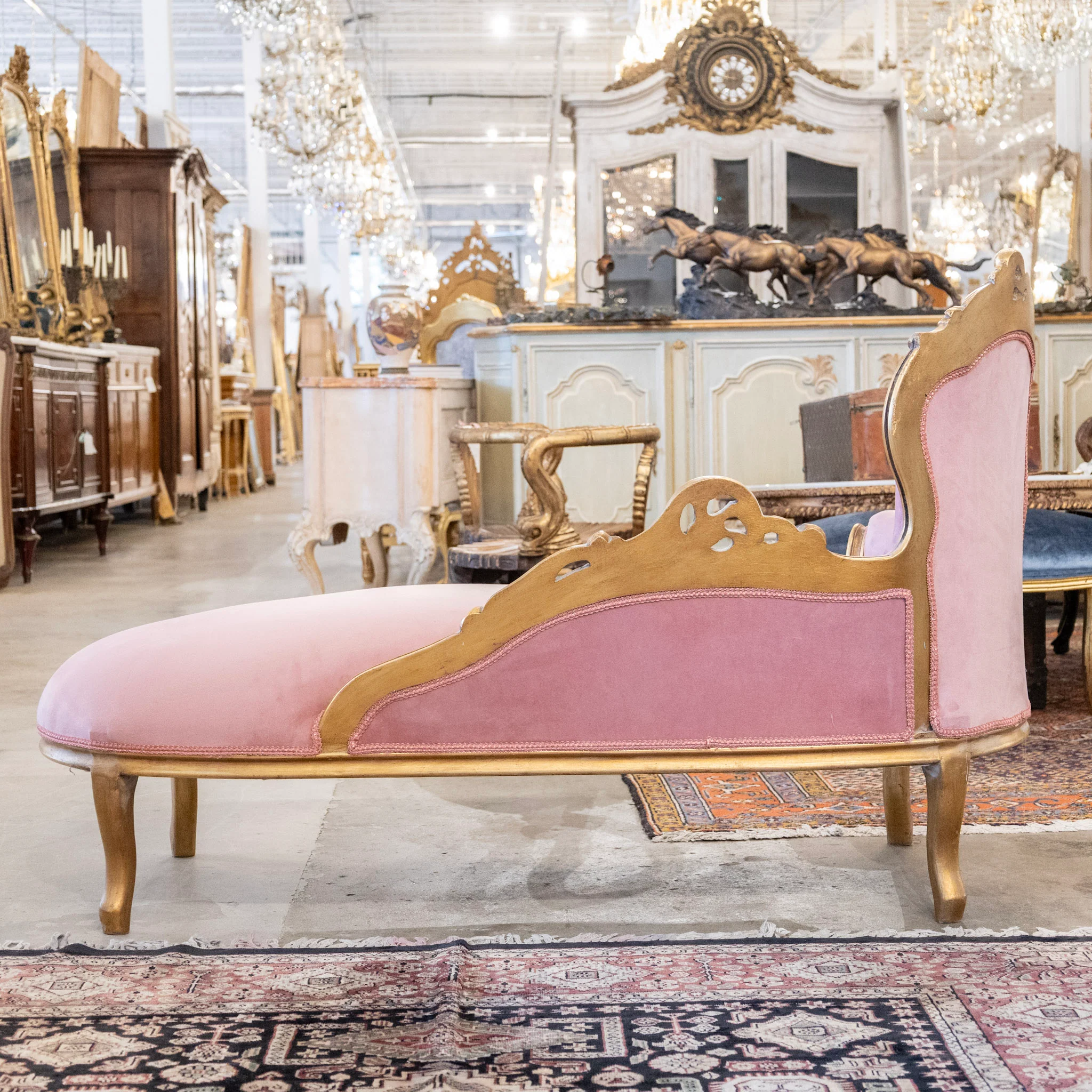 Louis XV Gilded Carved Chaise Lounge – Pink Velvet Upholstery - Image 9