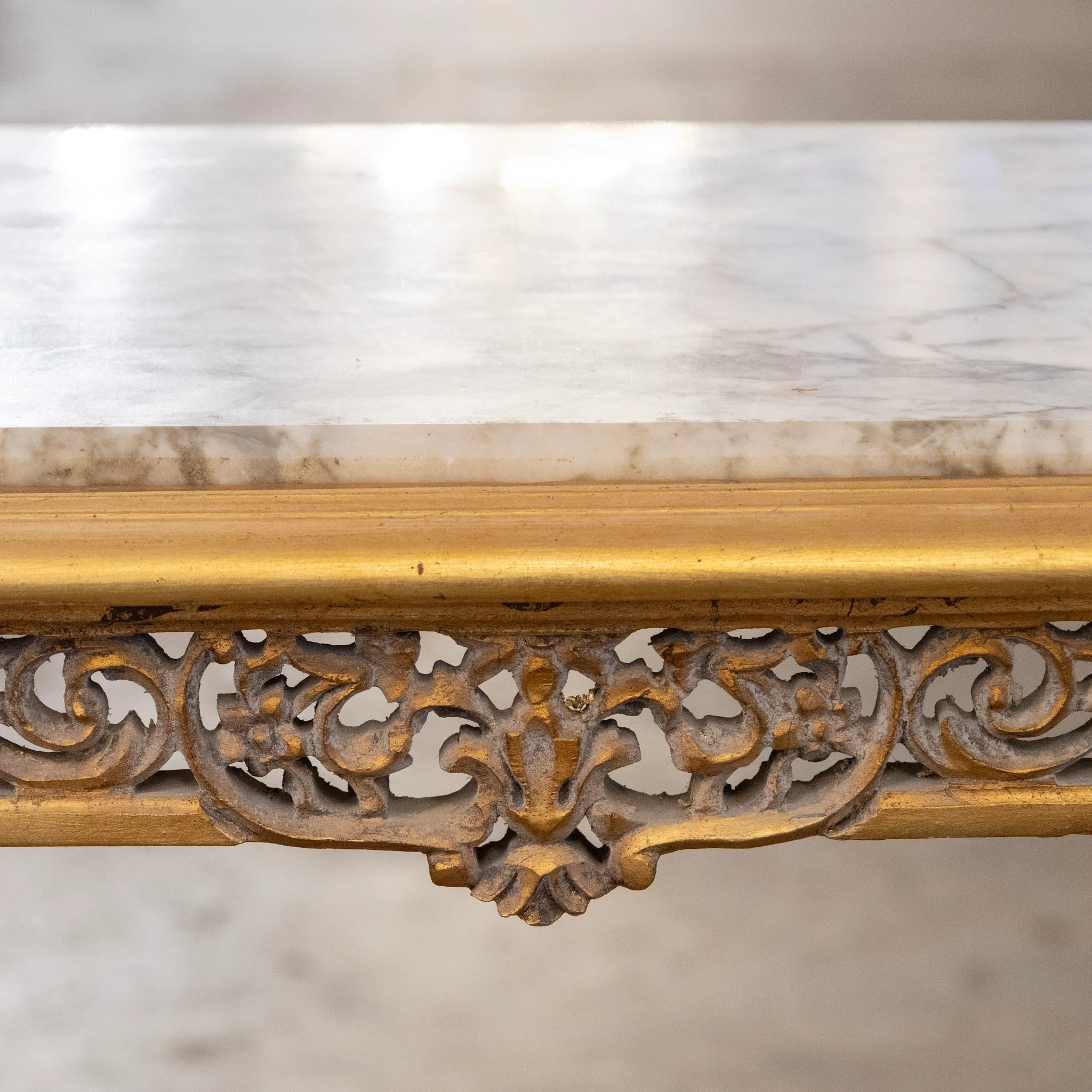 Louis XV Gilded Side Table – White Marble Top - Image 6