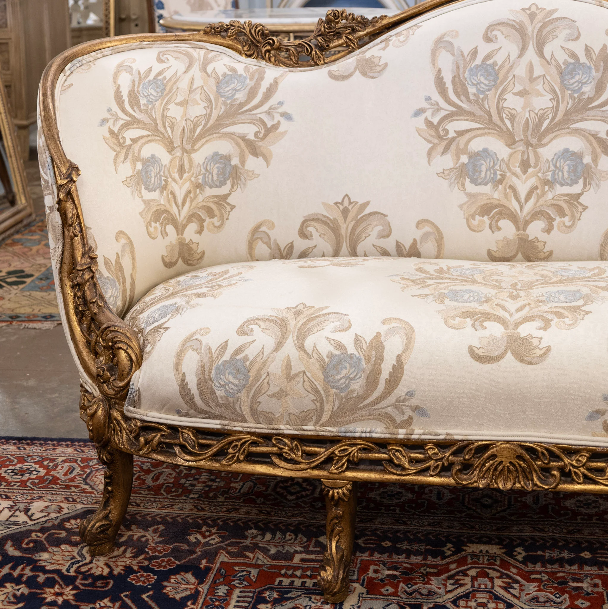 Louis XV Gilded Sofa – Carved Floral Frame & Cream Damask Upholstery - Image 3