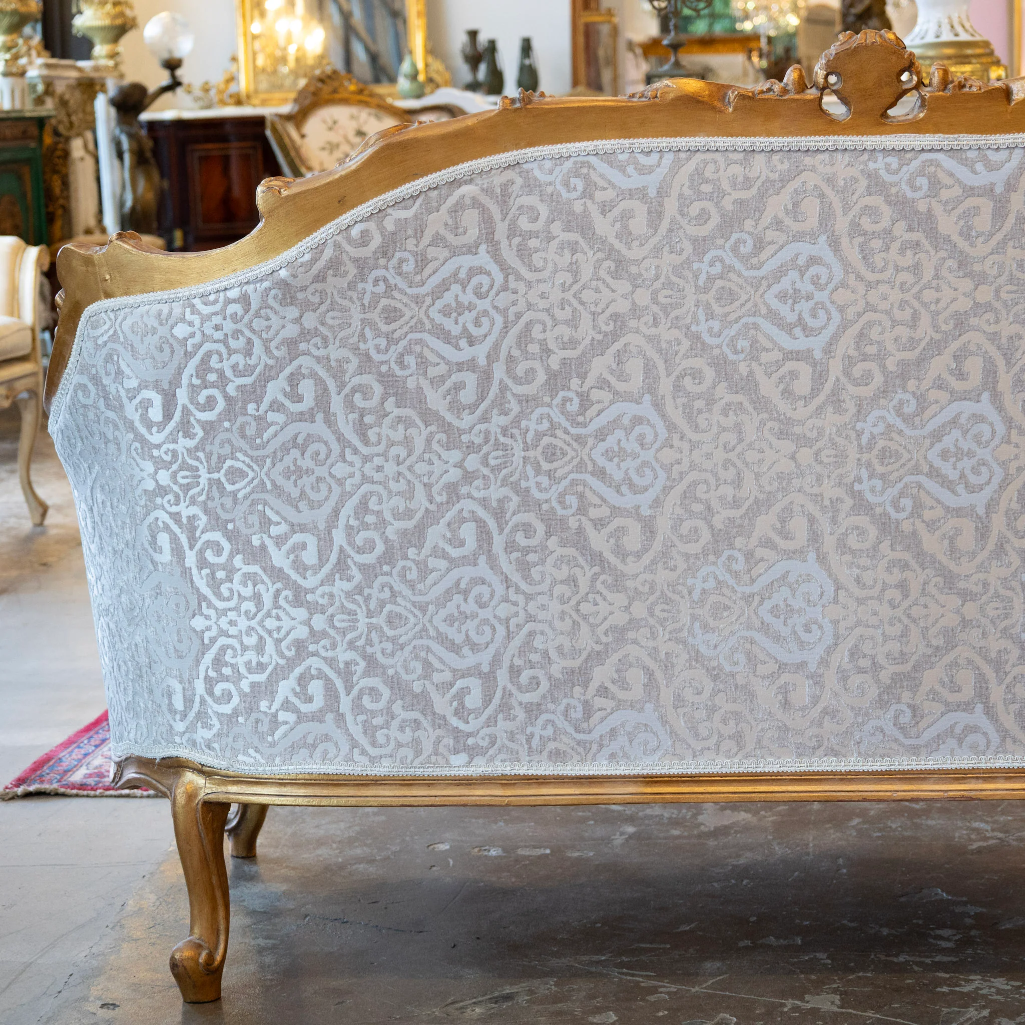 Louis XV Gilded Sofa – Carved Frame & Cream Damask Upholstery - Image 10