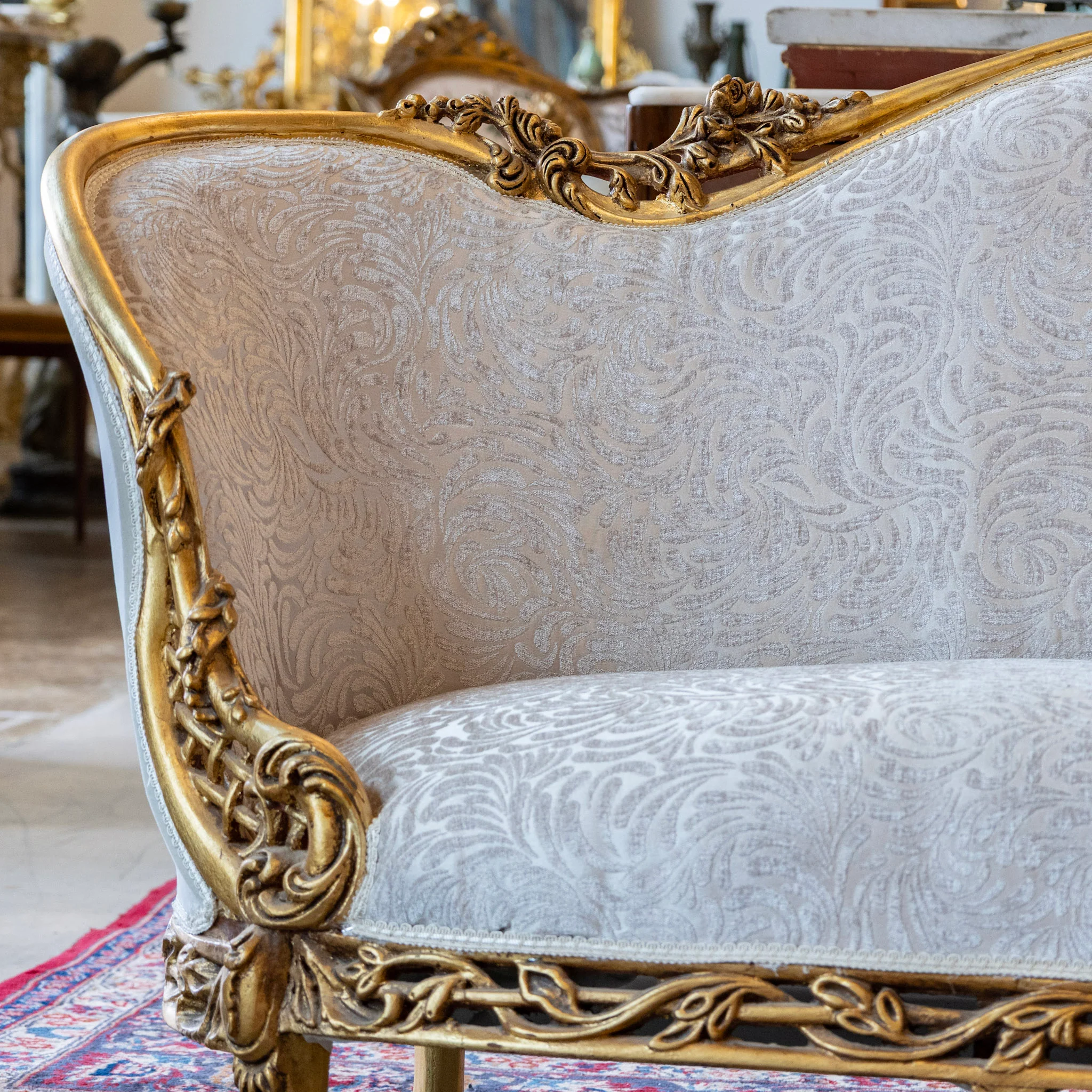 Louis XV Gilded Sofa – Carved Trim & Cream Velvet Textured Upholstery - Image 4