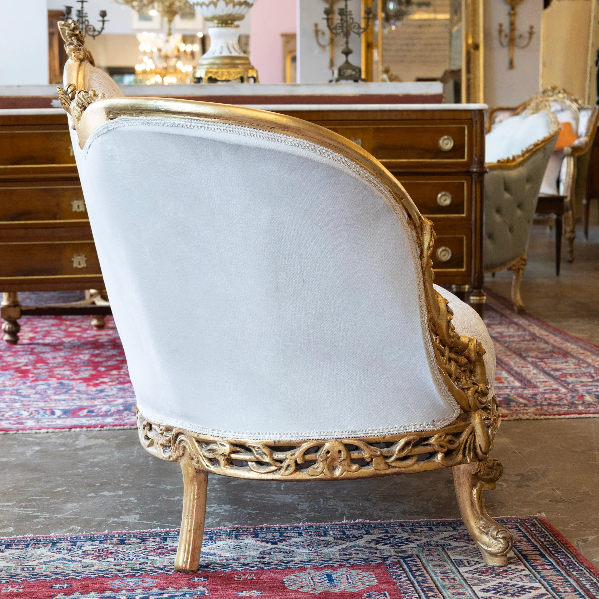 Louis XV Gilded Sofa – Carved Trim & Cream Velvet Textured Upholstery - Image 8