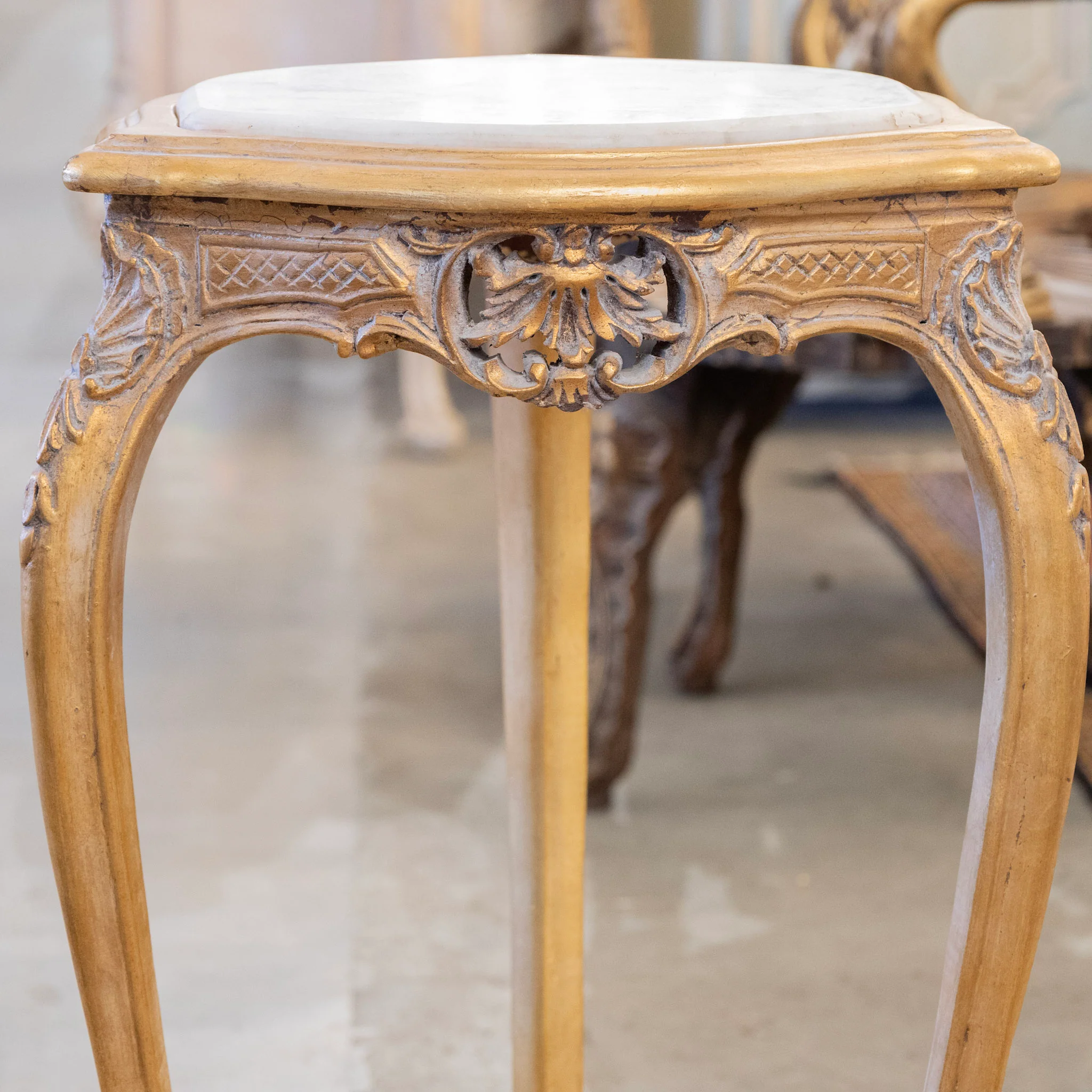 Louis XV Gilded Triangular Side Table – White Marble Top - Image 3