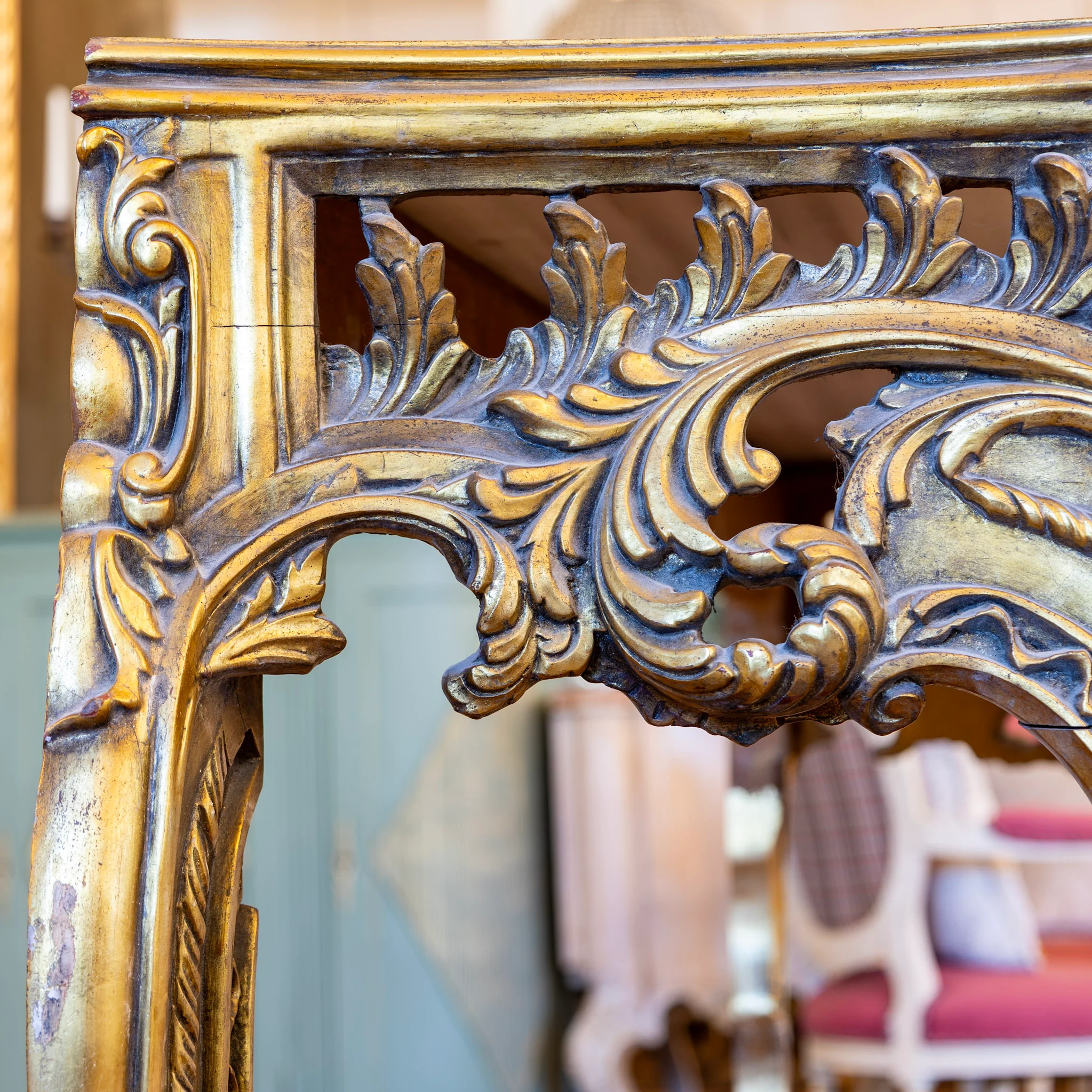 Louis XV Ornate Console Table – Detailed Gold Carvings & White Marble Top - Image 7