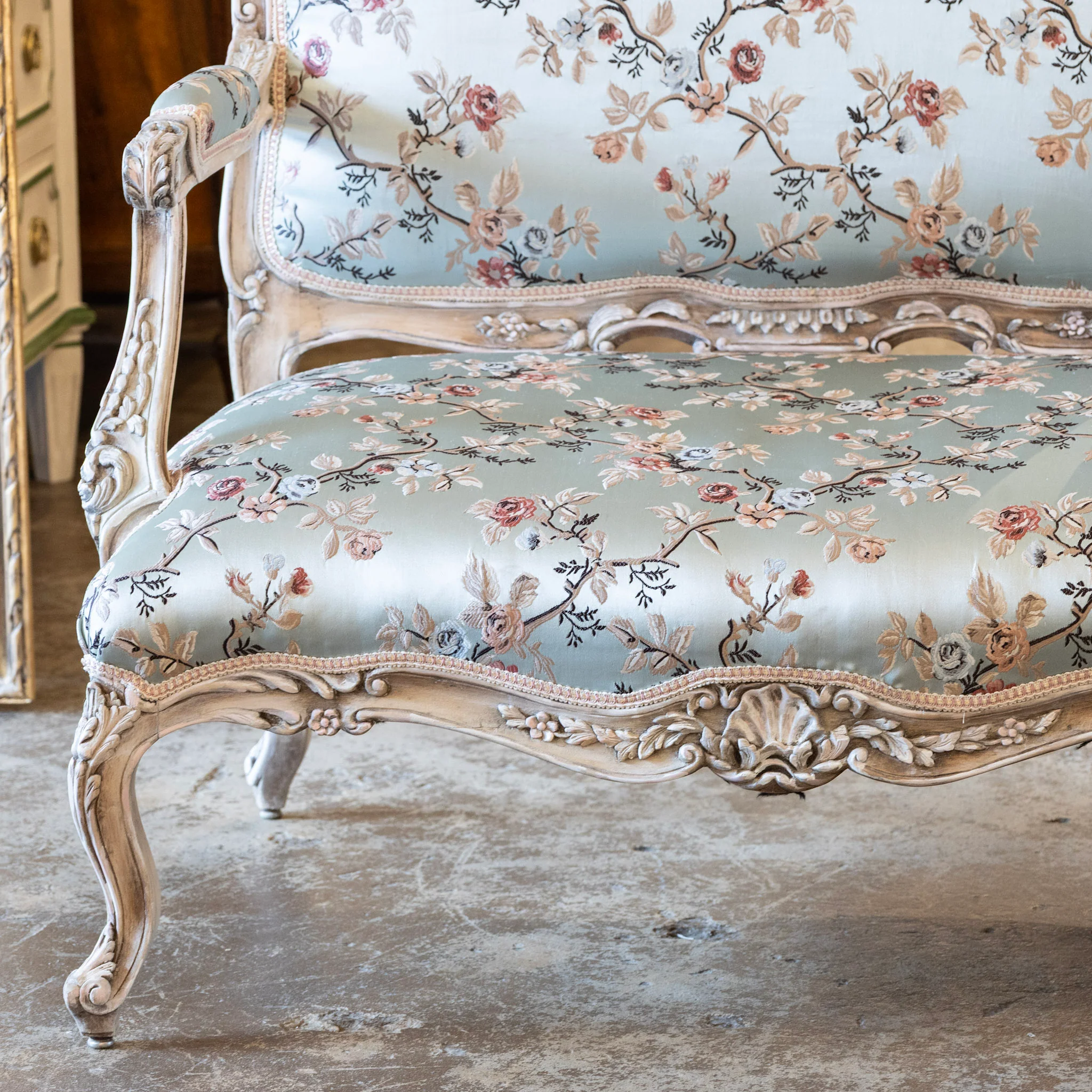 Louis XV Painted Settee – Floral Scalamandré Upholstery & Carved Trim - Image 5