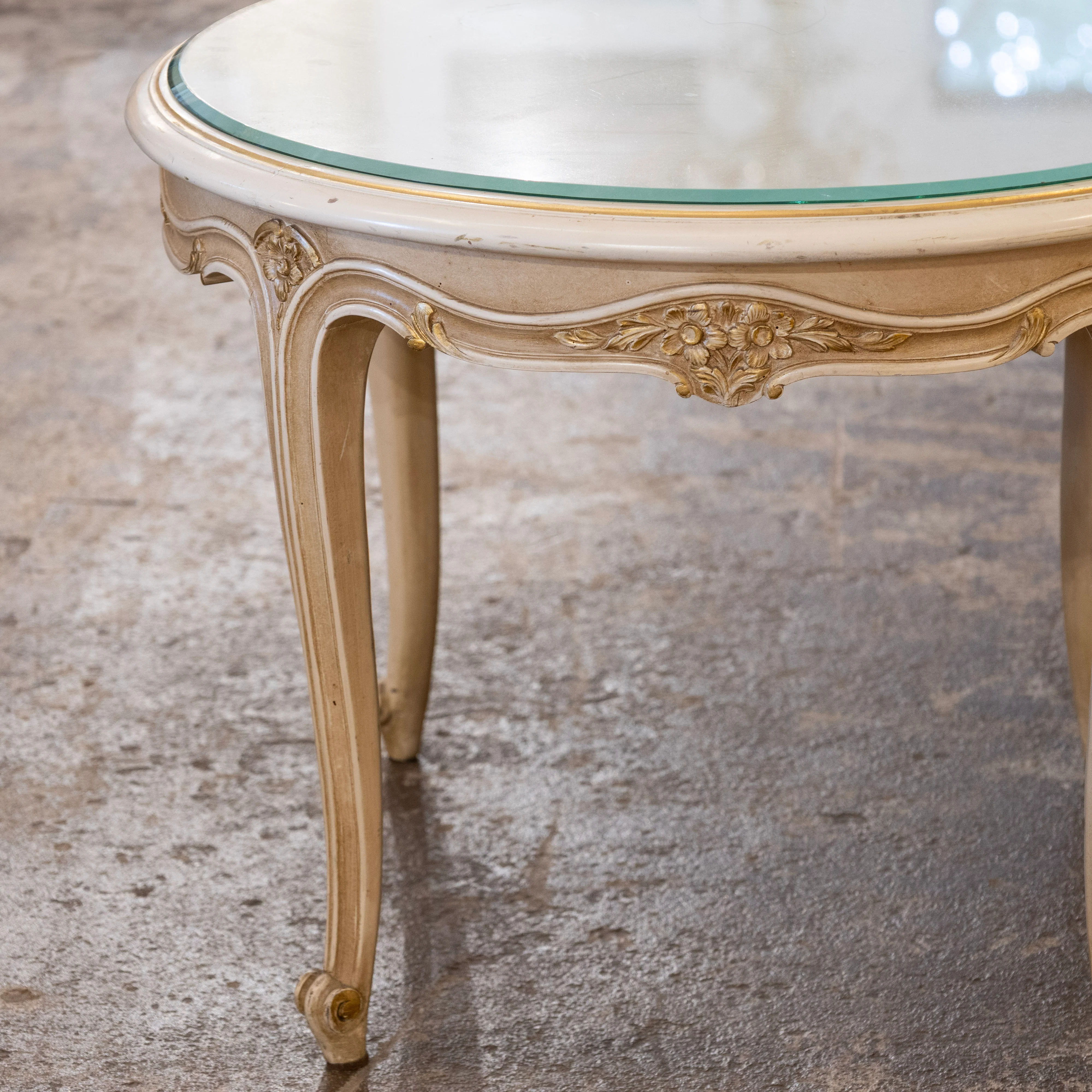 Louis XV Round Coffee Table – Ivory Finish & Glass Top - Image 3