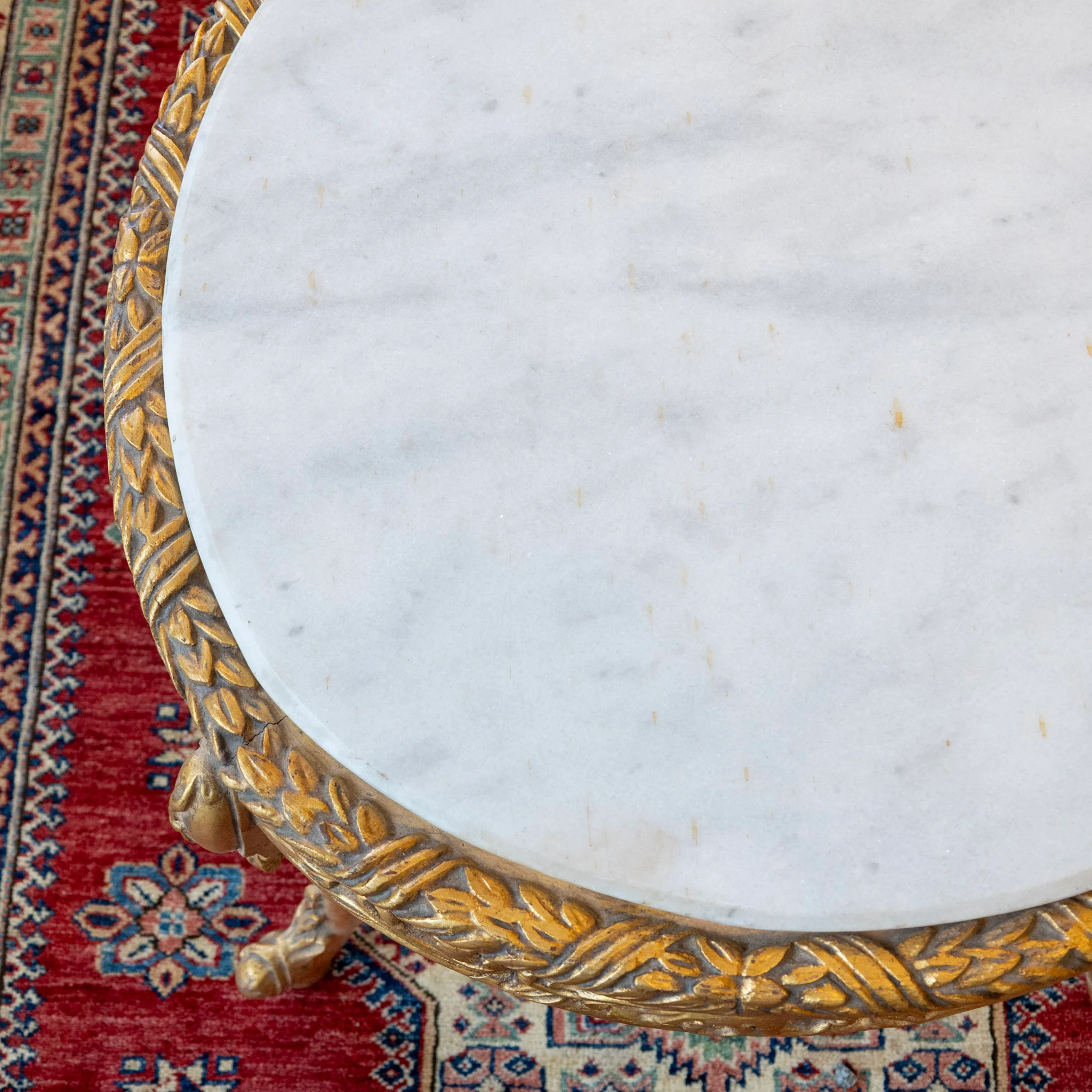 Louis XV Round Gilded Coffee Table – Carved Base & White Marble Top - Image 5