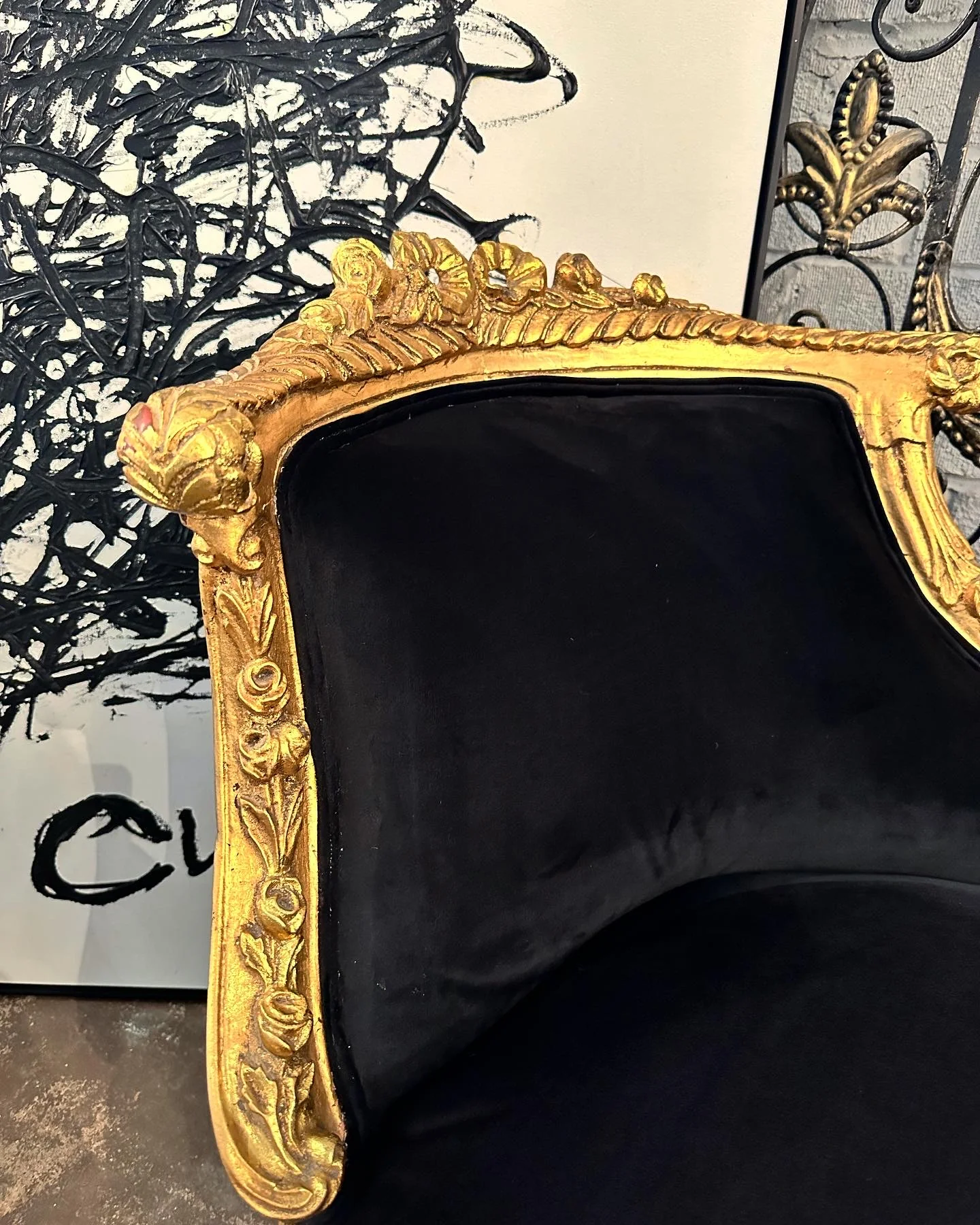 Louis XV Settee in Black Velvet - Image 5