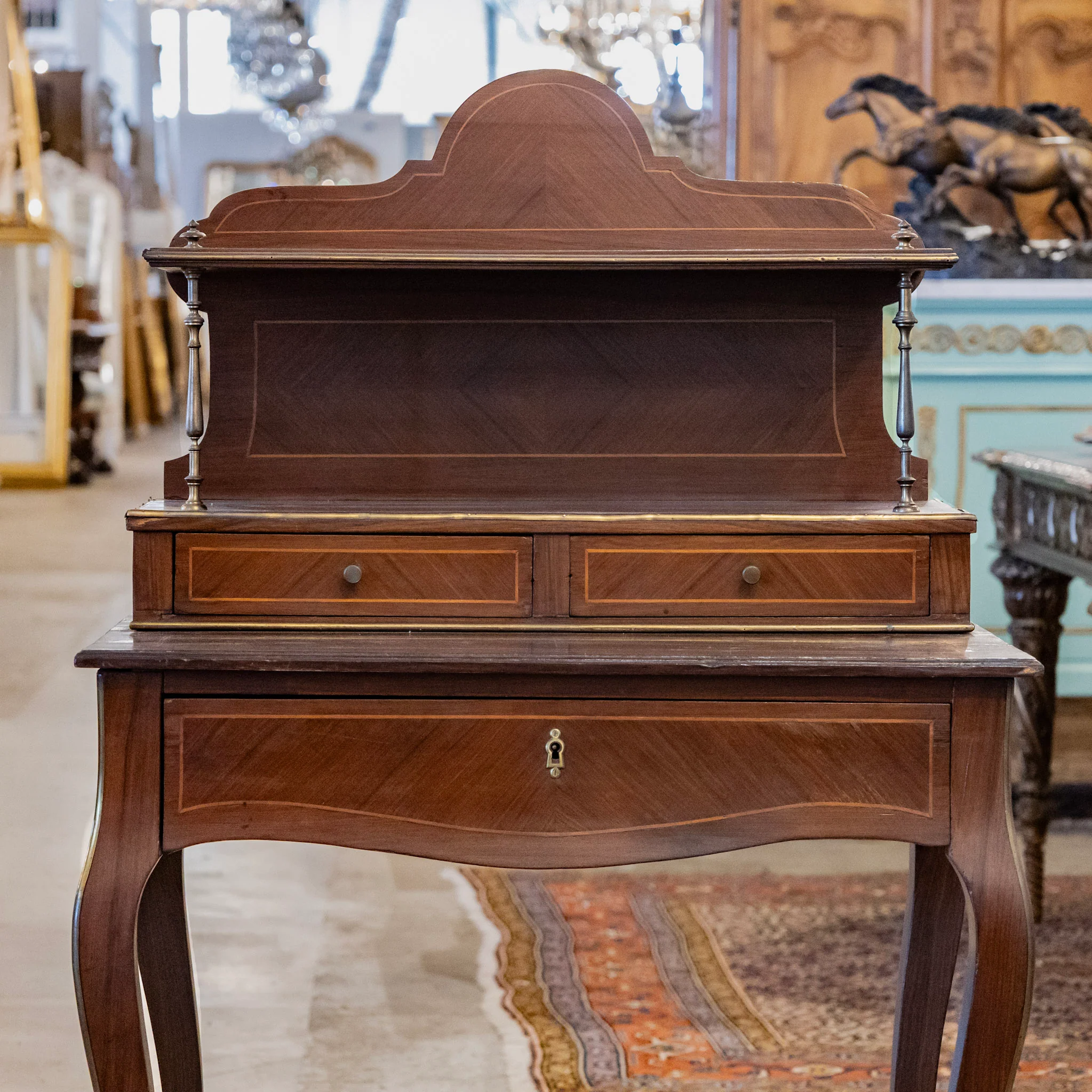 Louis XV Vanity Desk – Brass Trim & Original Writing Tray - Image 3