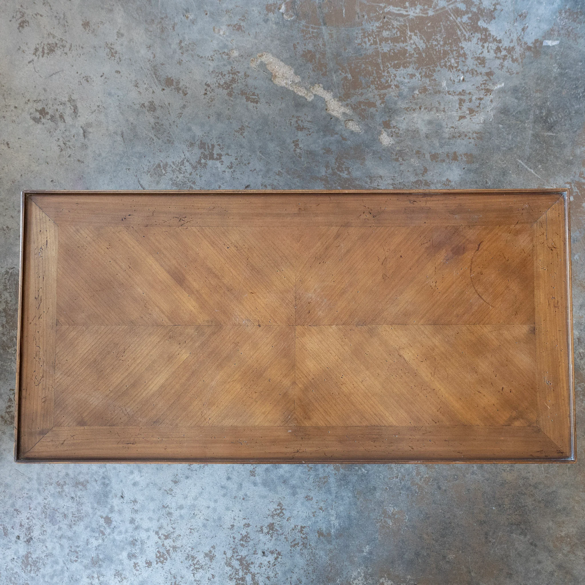 Louis XV Walnut Coffee Table – Slide-Out Leather Panel & Chevron Inlay - Image 5
