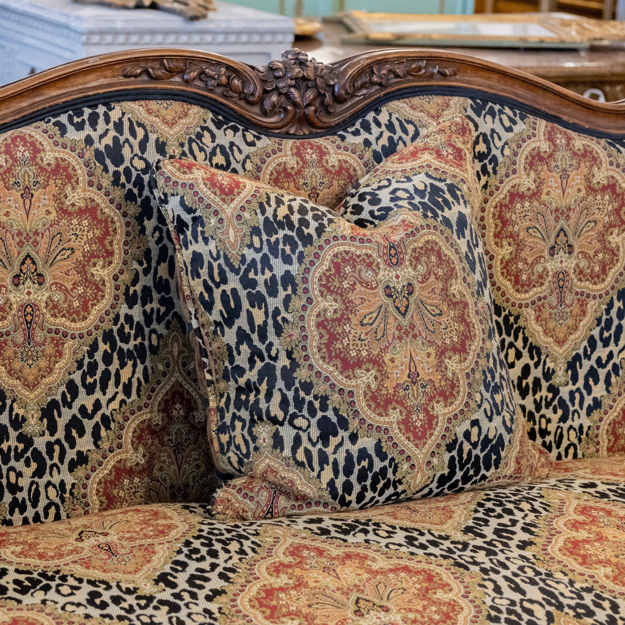 Louis XV Wood Sofa – Carved Trim & Leopard Damask Upholstery - Image 8