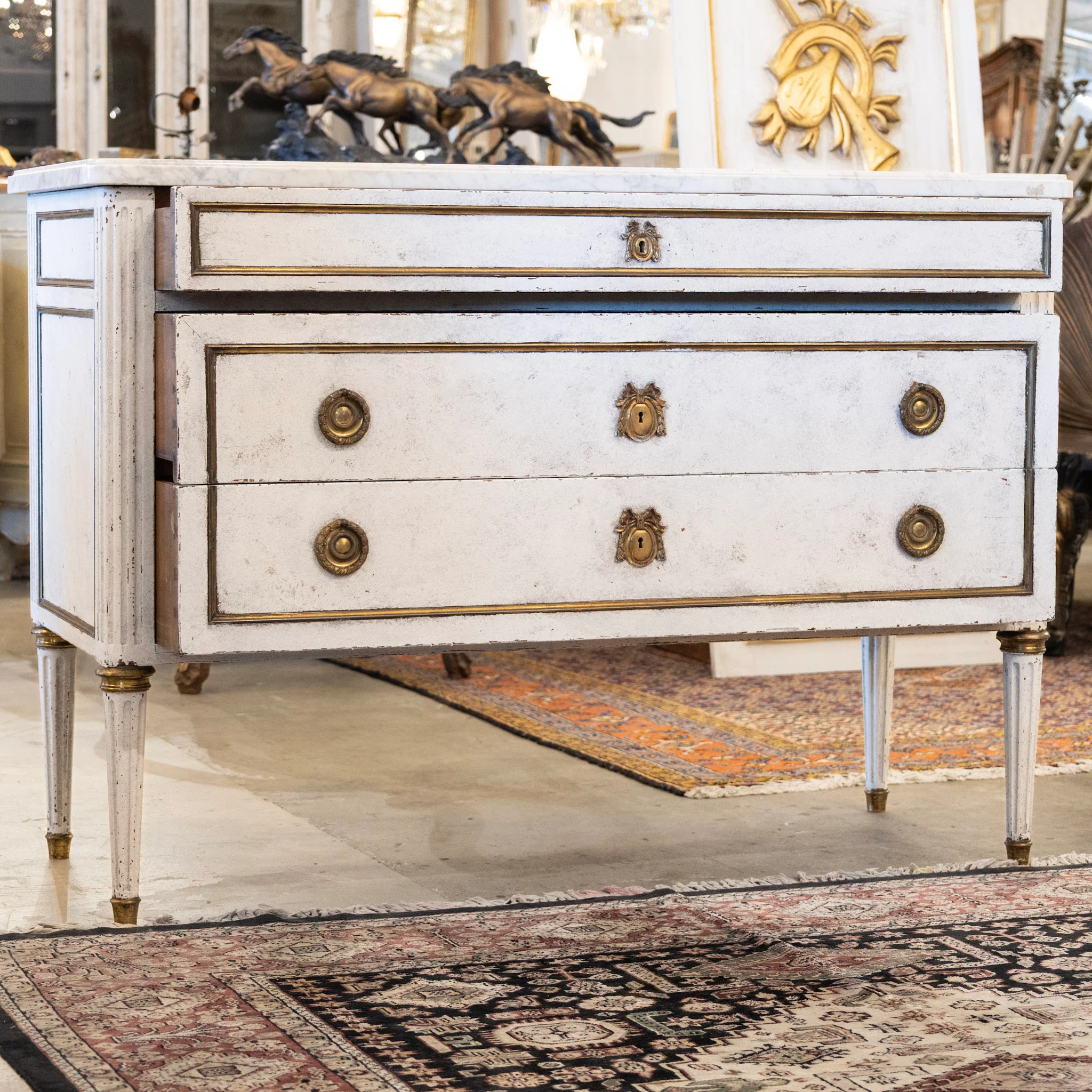 Louis XVI 3-Drawer Chest – White Distressed Finish with Marble Top - Image 2