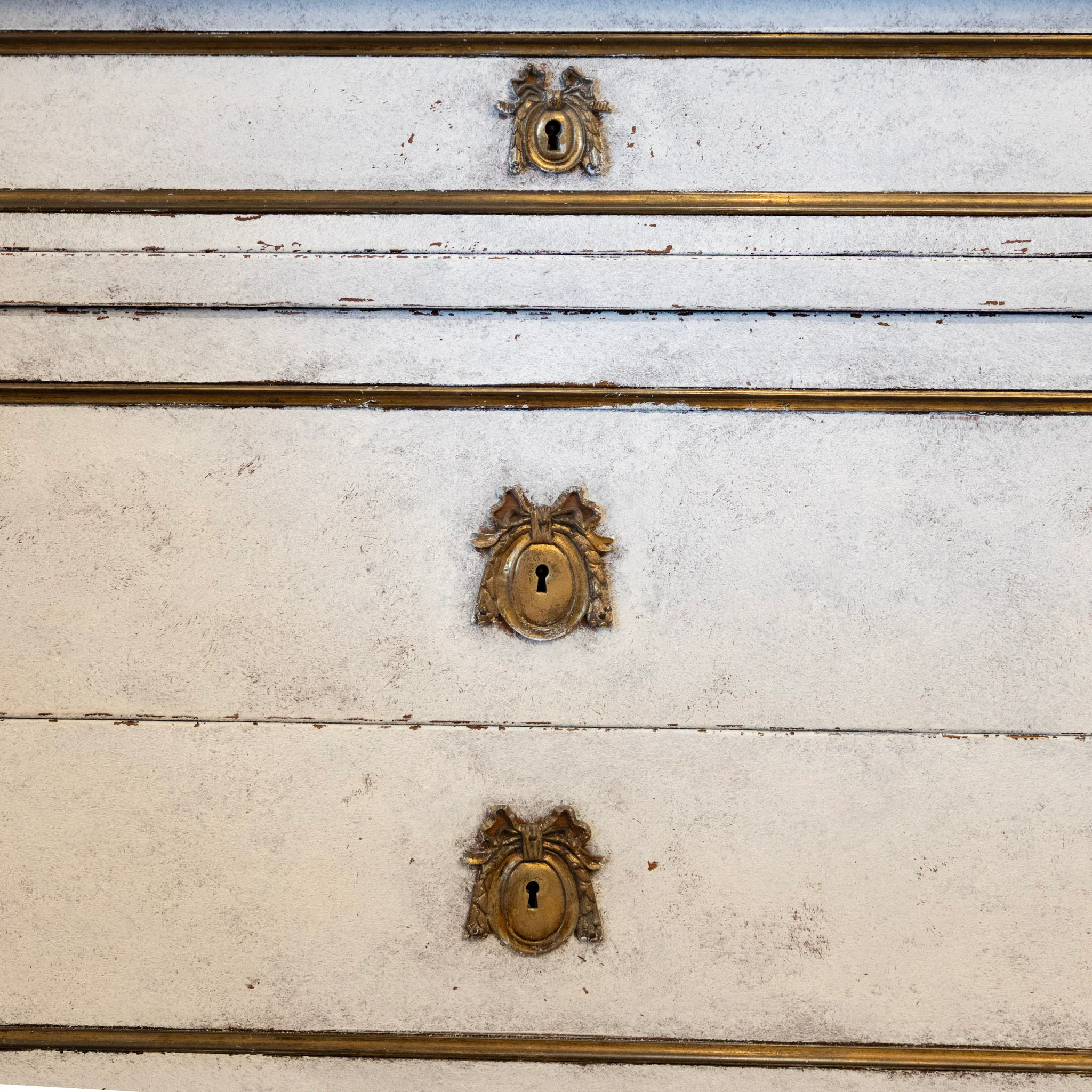 Louis XVI 3-Drawer Chest – White Distressed Finish with Marble Top - Image 6