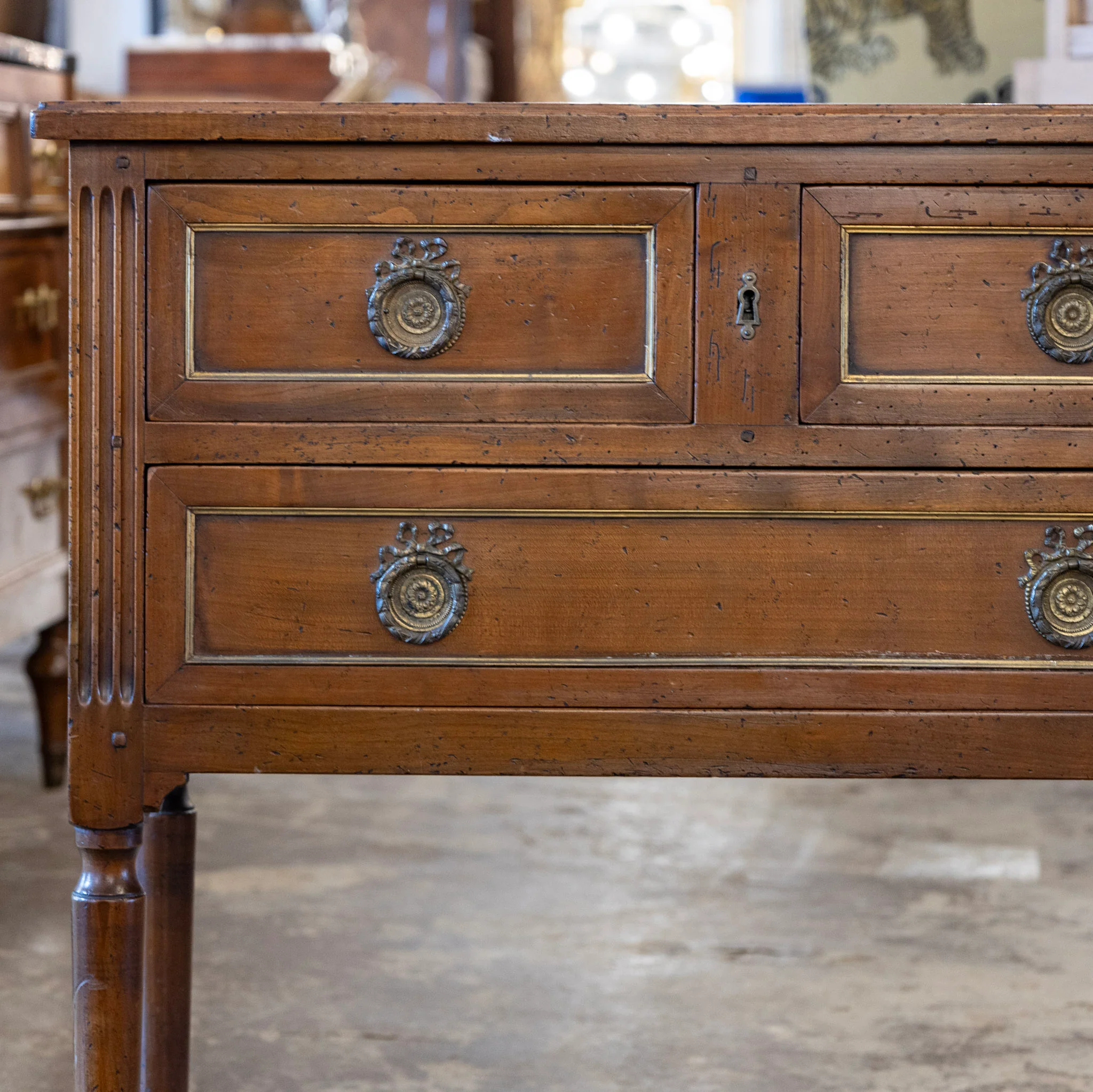 Louis XVI 3-Drawer Nightstand – Dark Brown Wood - Image 4