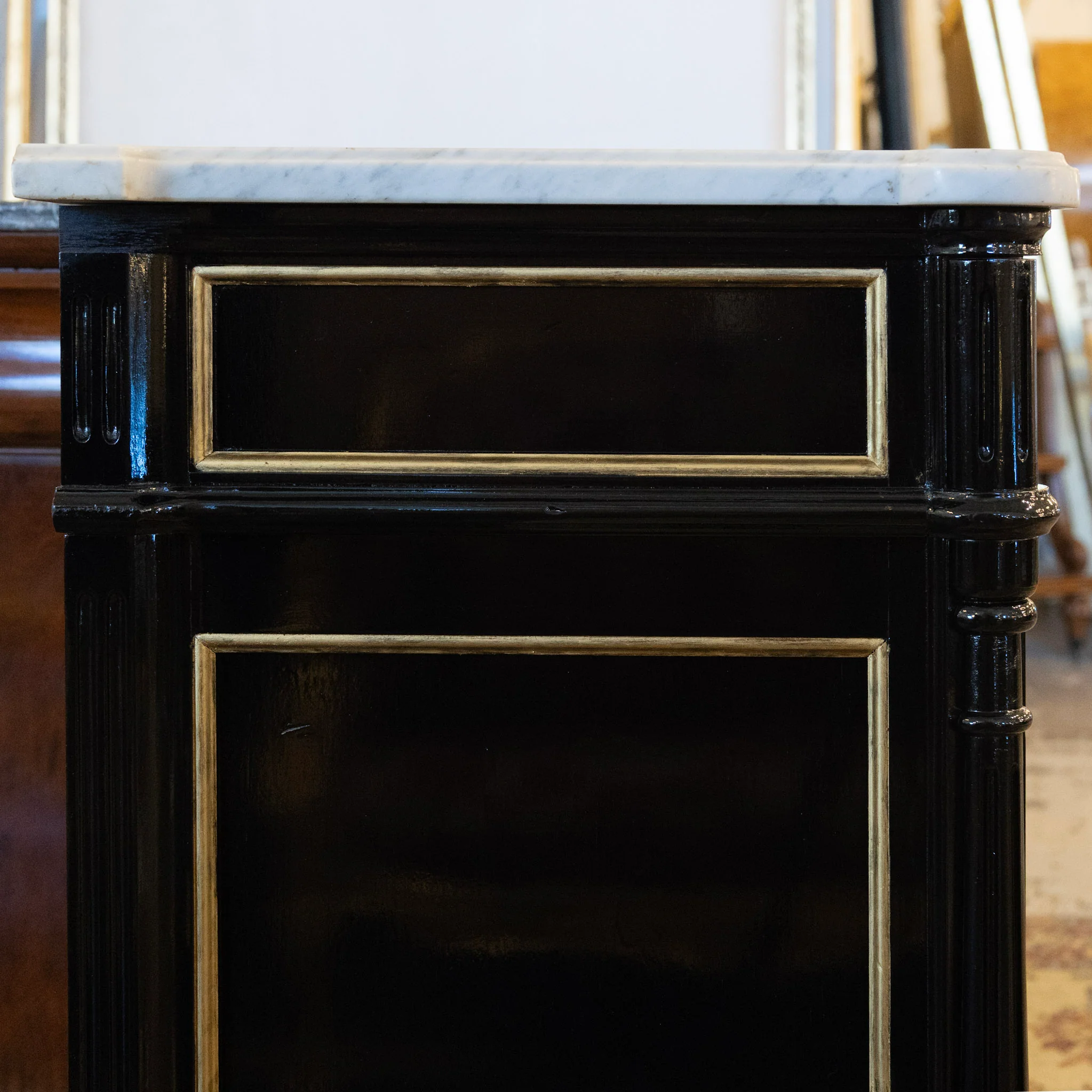 Louis XVI Black Lacquer Sideboard – Gold Inlay & White Marble Top - Image 15