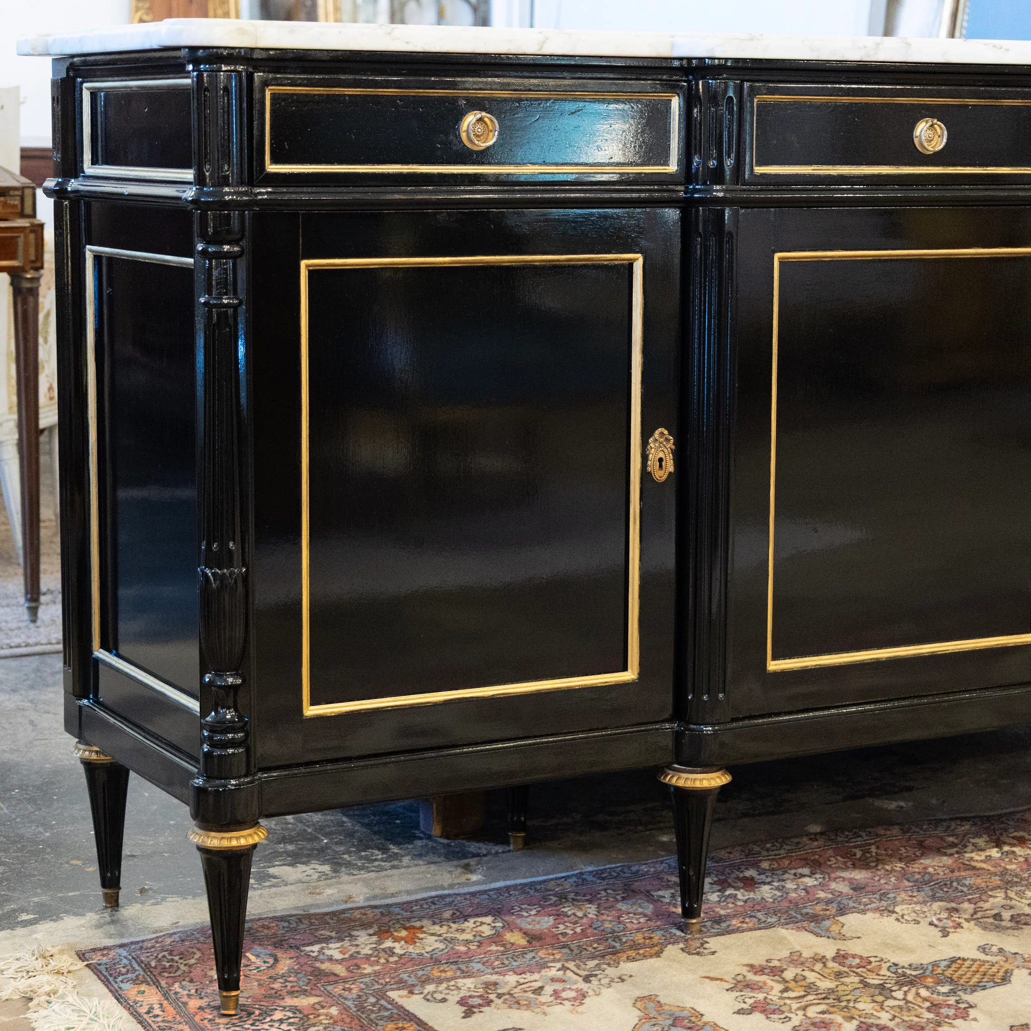 Louis XVI Black Lacquer Sideboard – Gold Inlay & White Marble Top - Image 7