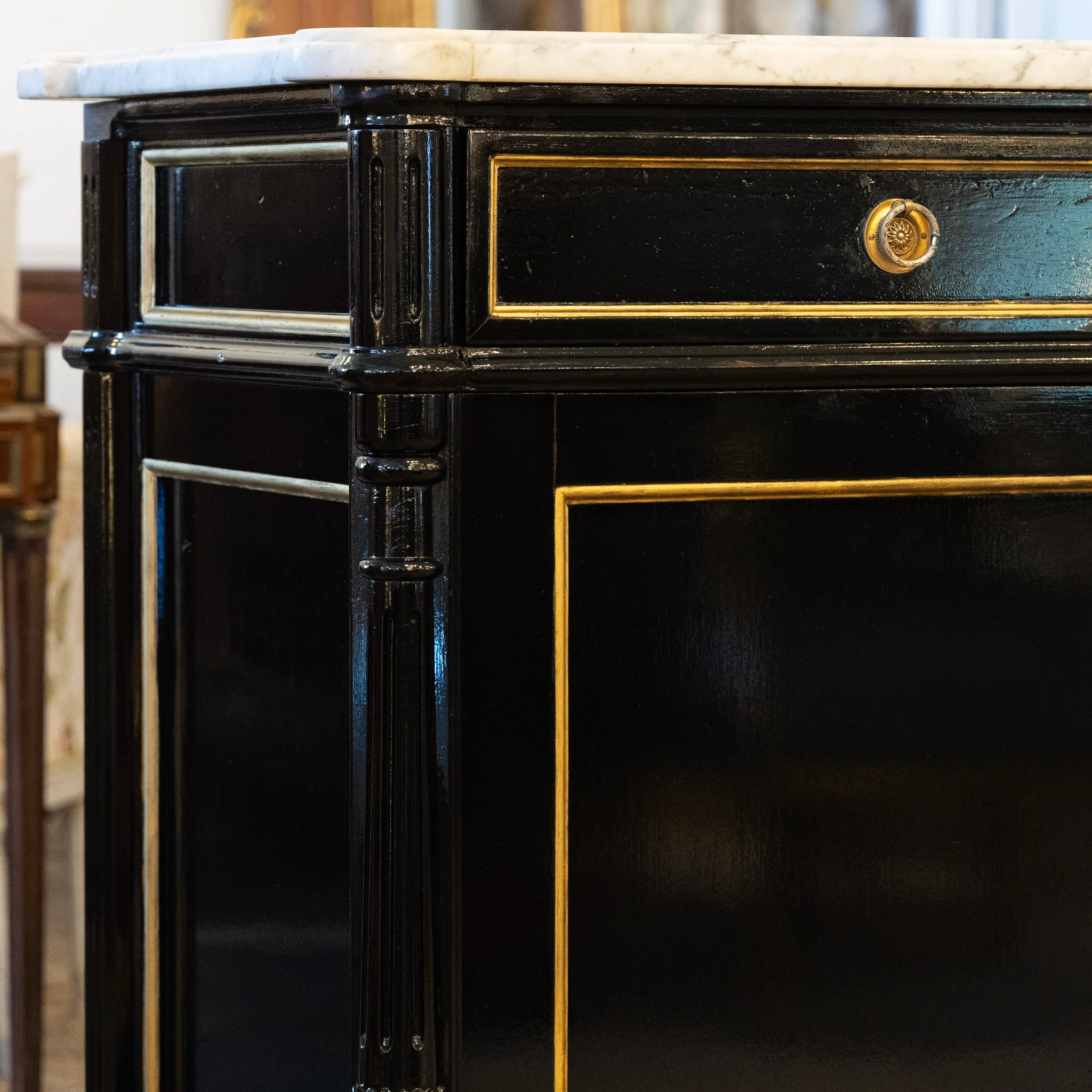 Louis XVI Black Lacquer Sideboard – Gold Inlay & White Marble Top - Image 8