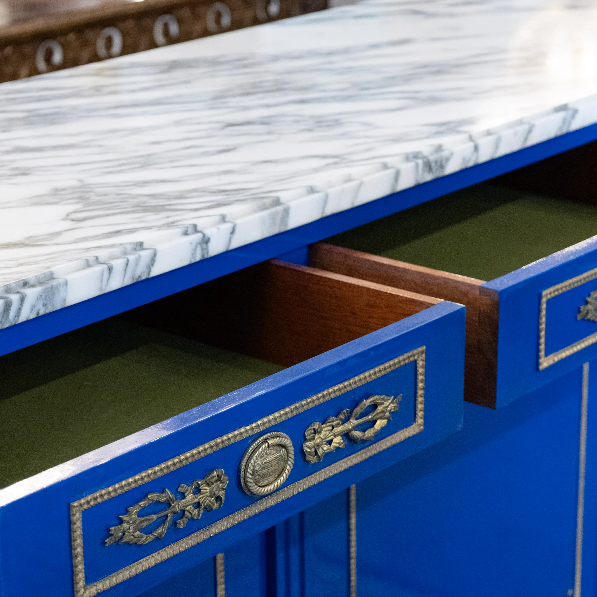 Louis XVI Blue Lacquer Demilune Sideboard - White Marble Top & Brass Trim - Image 9
