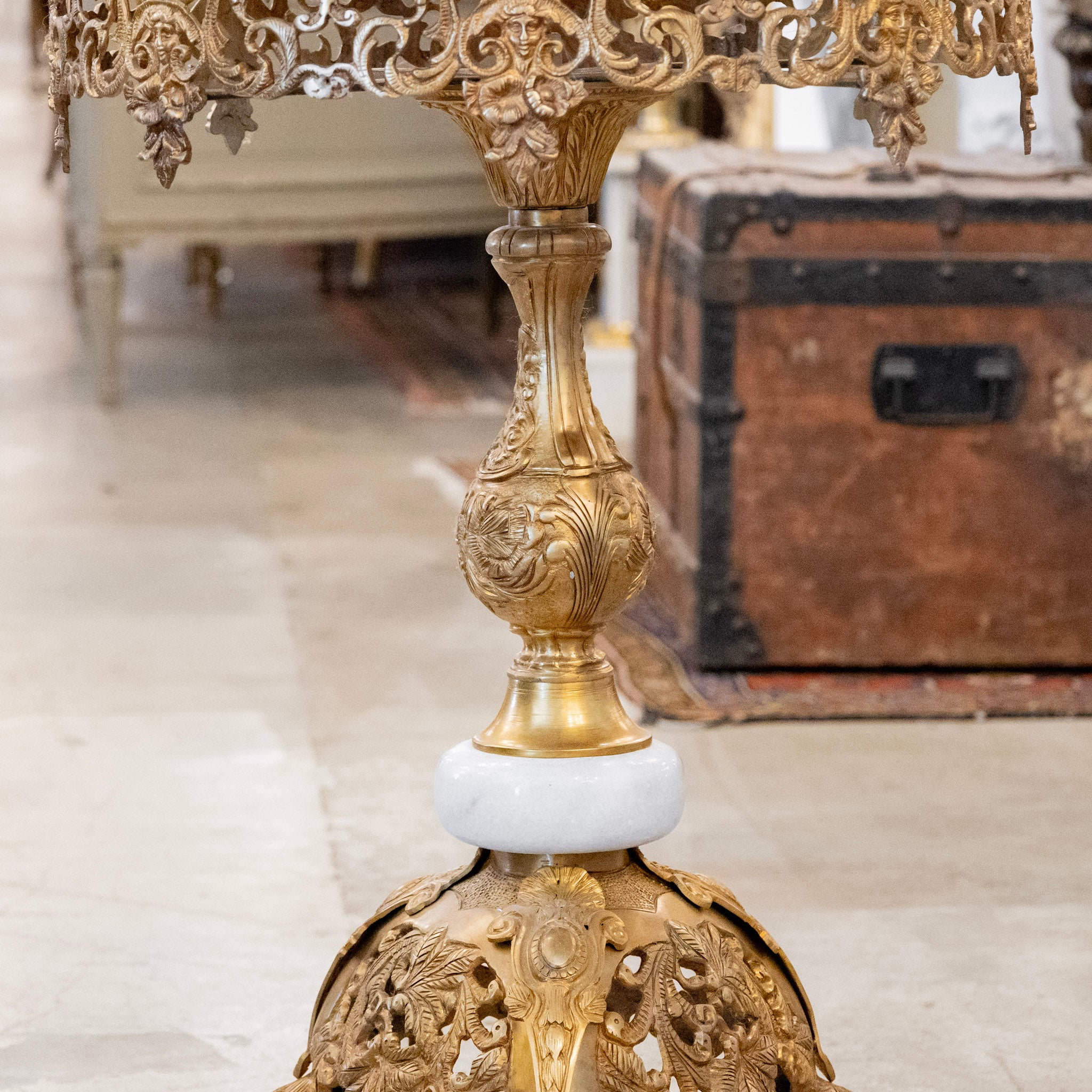 Louis XVI Brass Center Table – White Marble Top & Claw Feet - Image 3