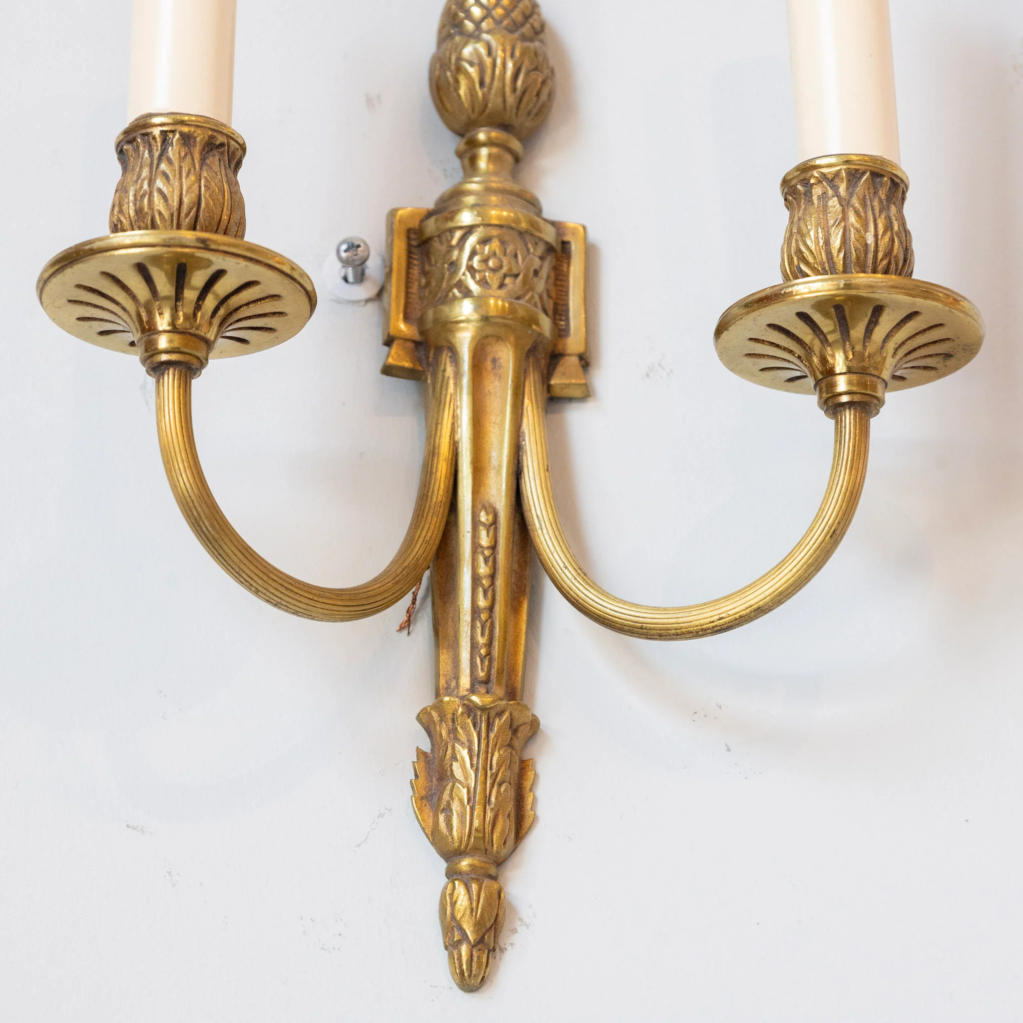 Louis XVI Brass Two-Arm Wall Sconce – Pinecone & Leaf Carvings - Image 4