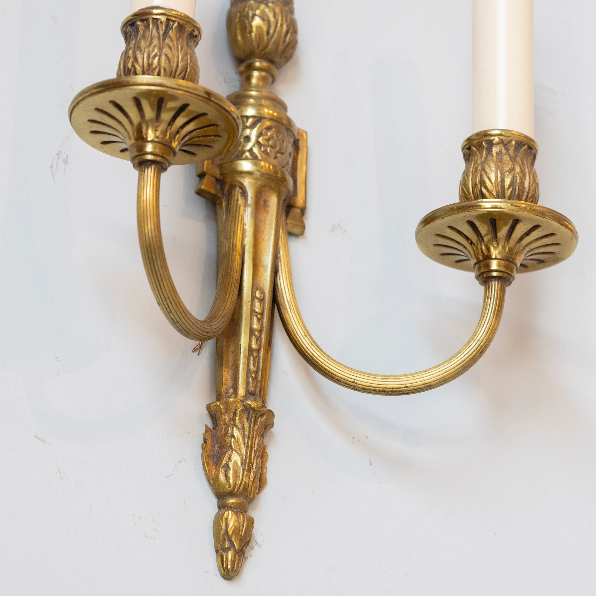 Louis XVI Brass Two-Arm Wall Sconce – Pinecone & Leaf Carvings - Image 5