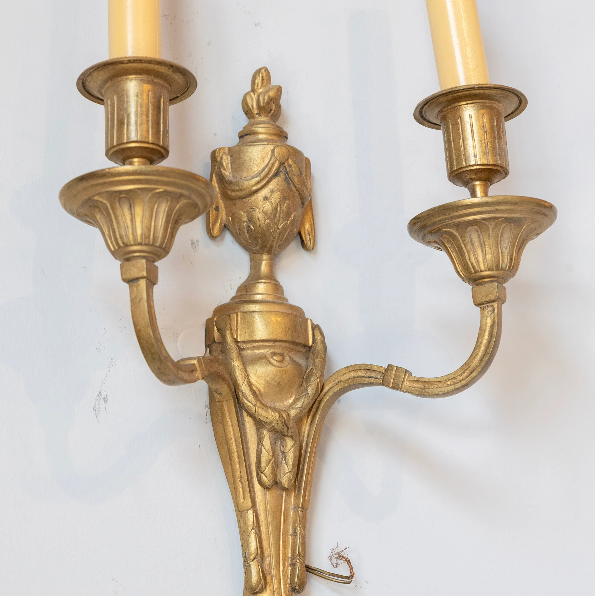 Louis XVI Brass Two-Arm Wall Sconce – Urn & Drapery Motif - Image 3