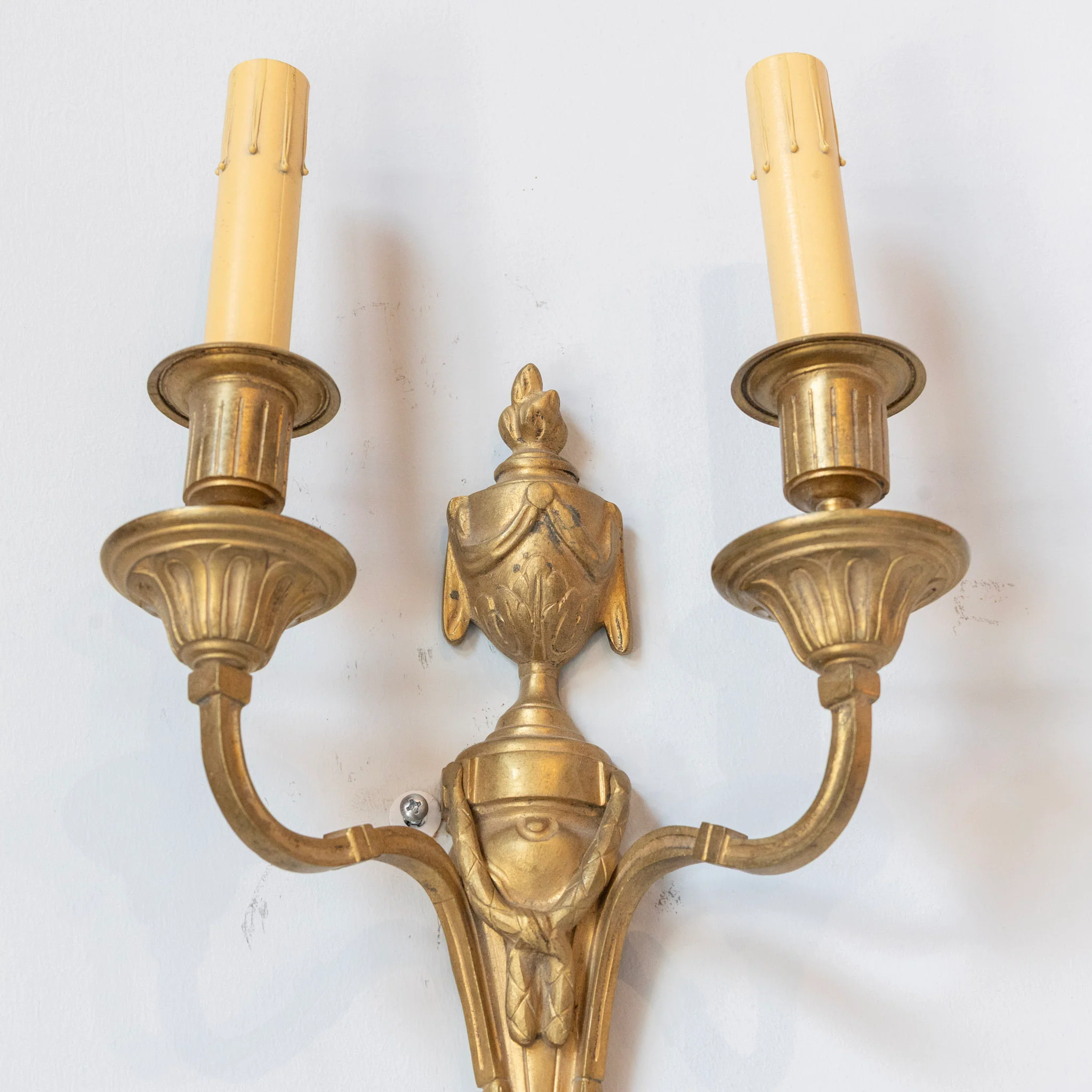 Louis XVI Brass Two-Arm Wall Sconce – Urn & Drapery Motif - Image 4