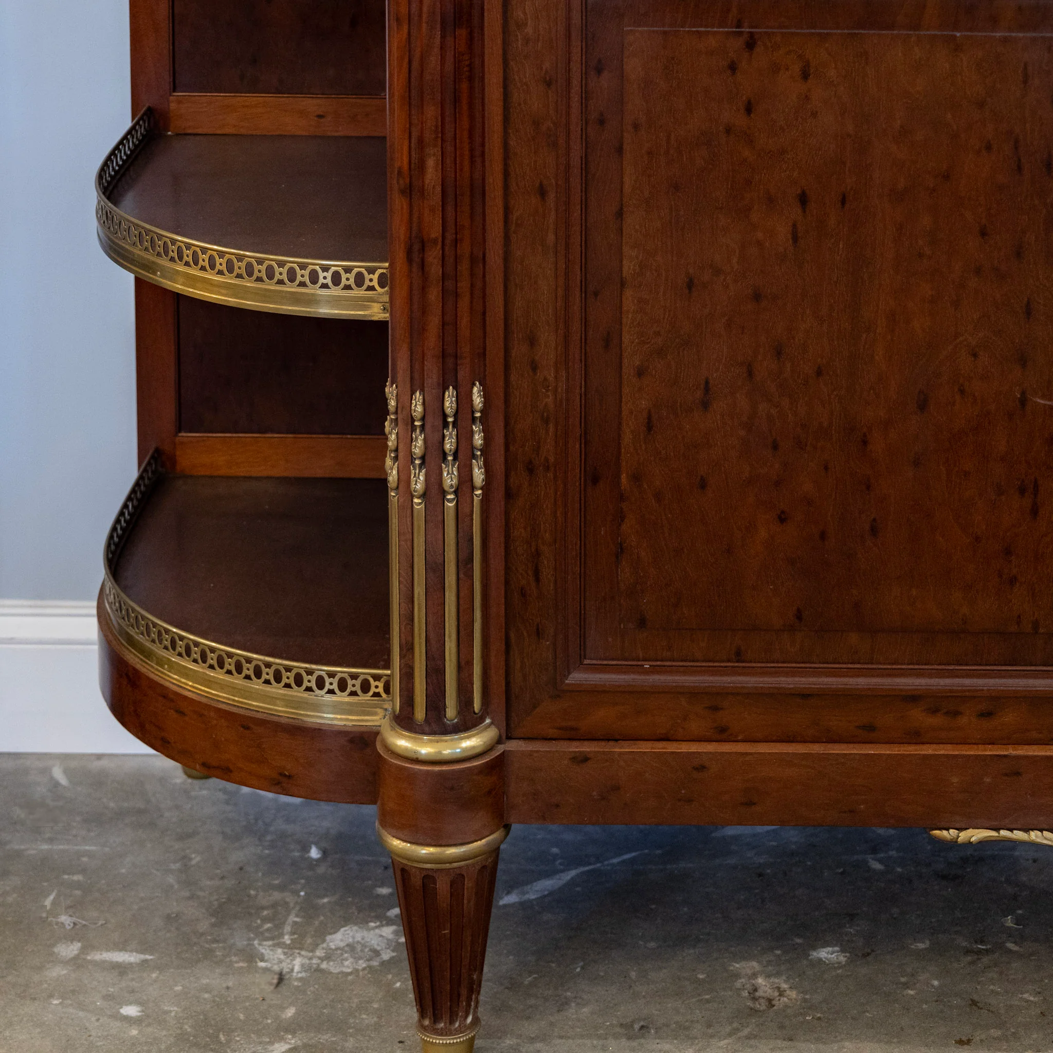 Louis XVI Burl Walnut Demilune Sideboard – Calacatta Vagli Oro Marble Top & Bronze Ormolu - Image 8