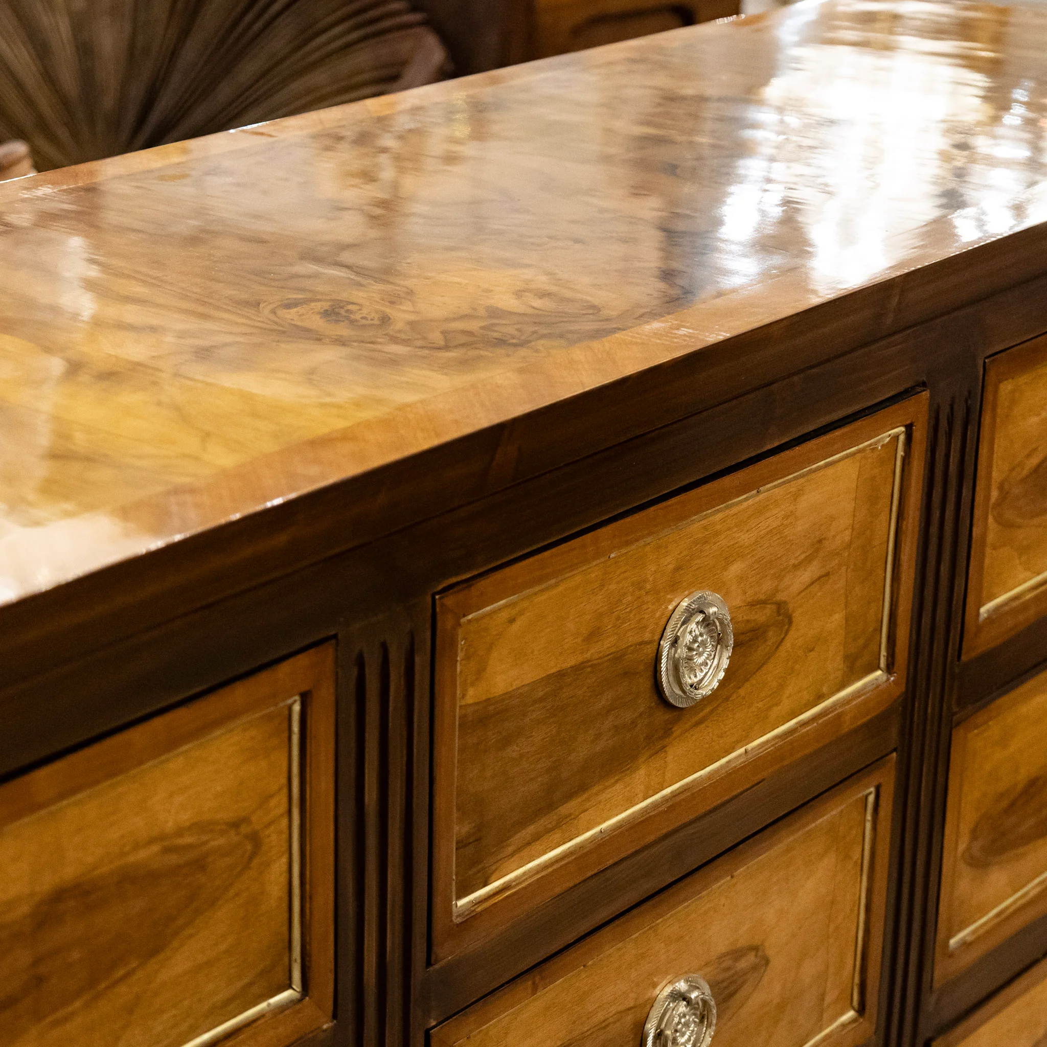 Louis XVI Burl Wood 12-Drawer Dresser with Brass Trim & Gold Inlay - Image 8