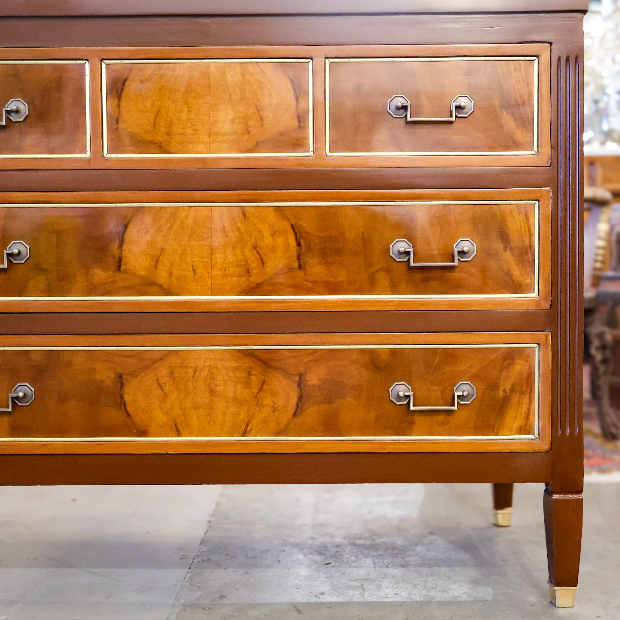 Louis XVI Burl Wood Chest w/ Straight Top & Flat Pulls (42" Wide) - Image 6
