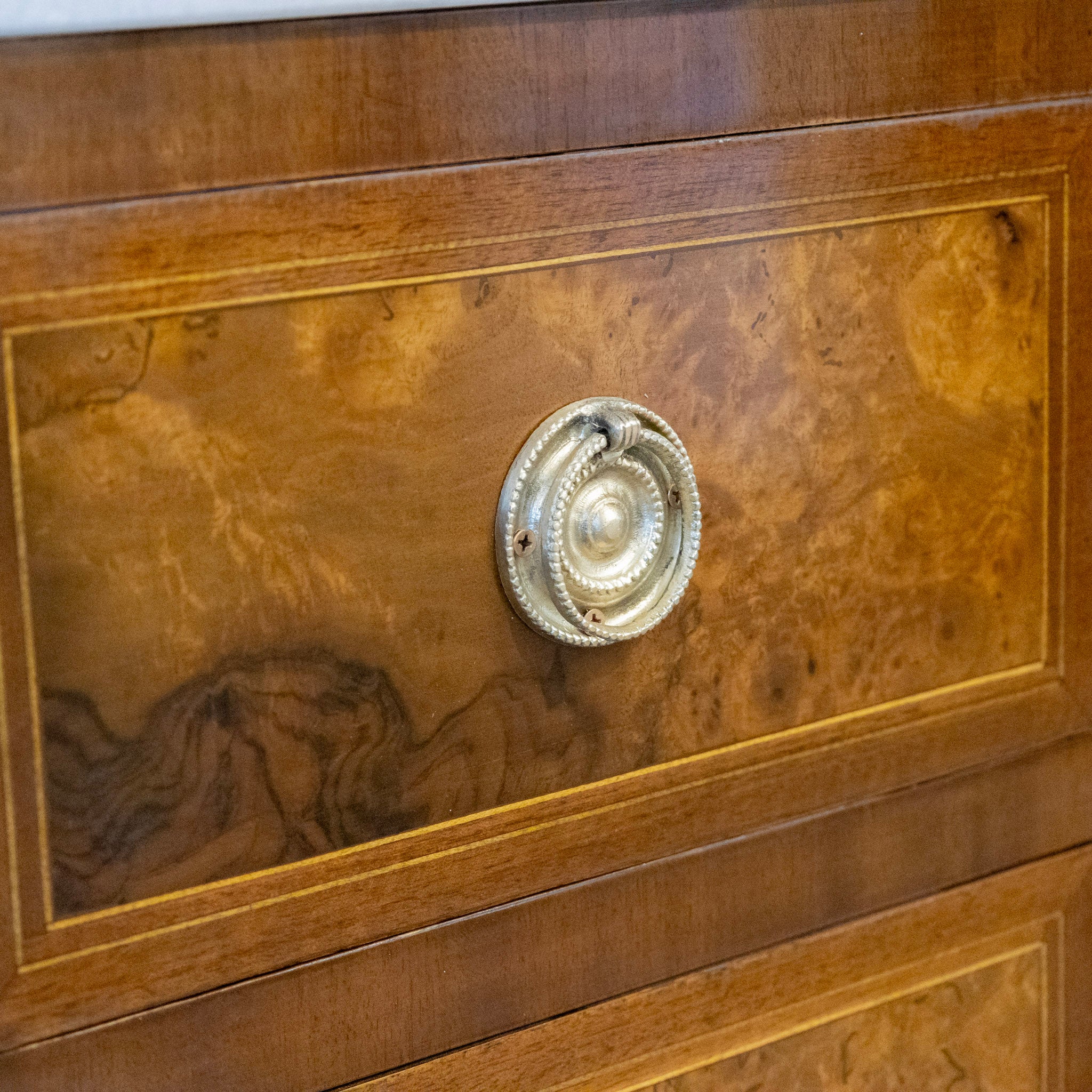 Louis XVI Burl Wood Chest – White Marble Top & Wood Inlay - Image 17
