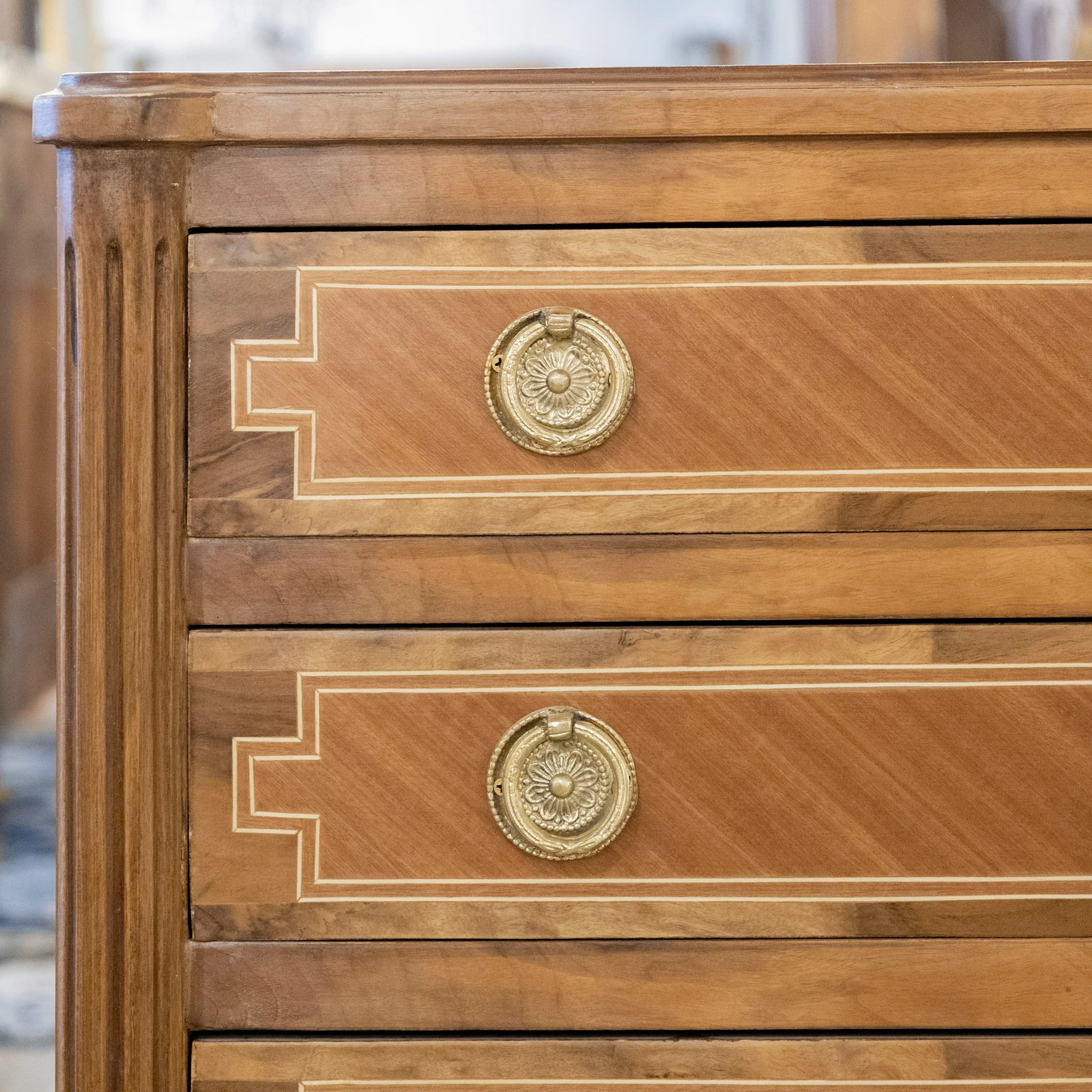 Louis XVI Burl Wood Chest with Inlaid Trim & Round Brass Pulls - Image 6