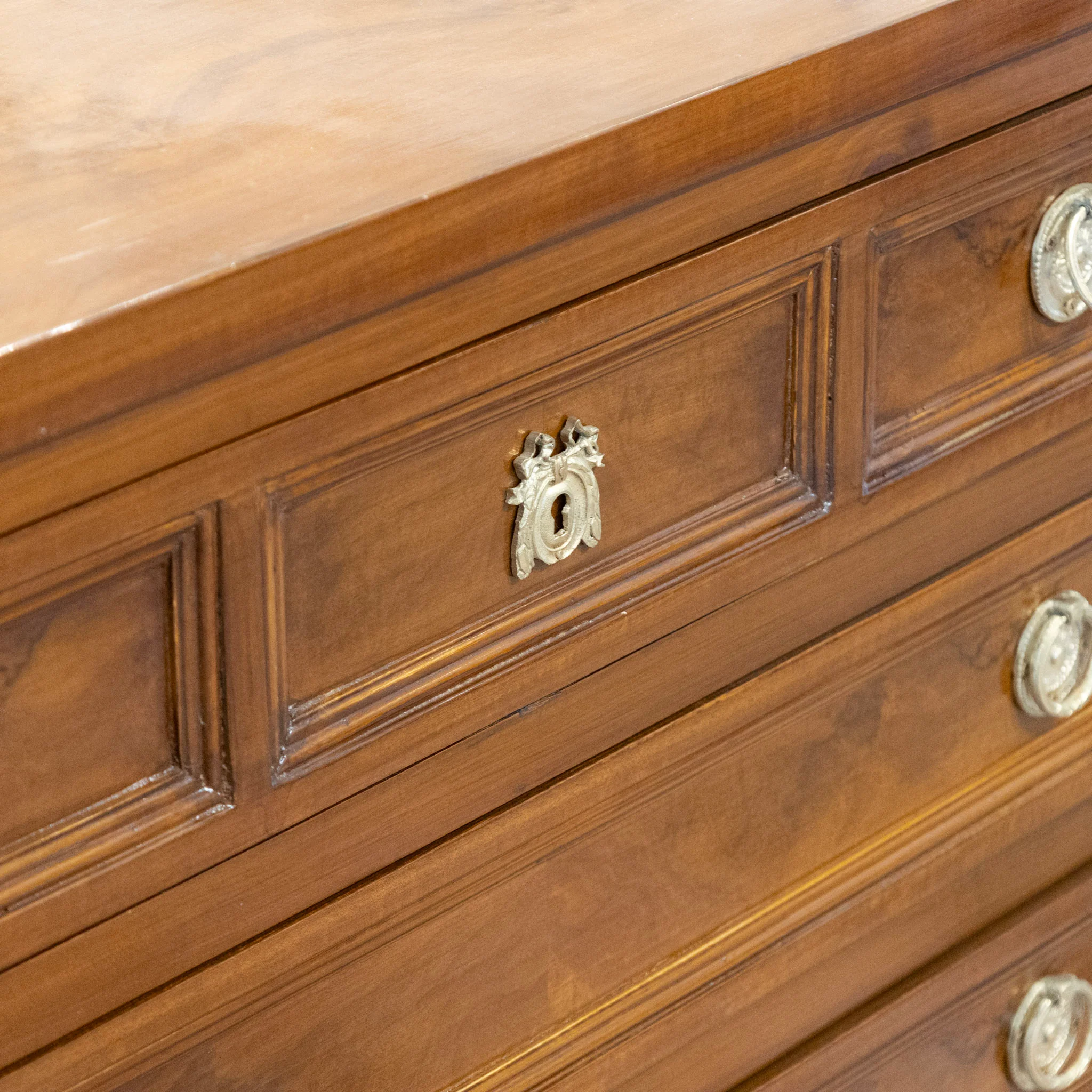 Louis XVI Burl Wood Chest with Rope Trim & Ballerina Legs - Image 6