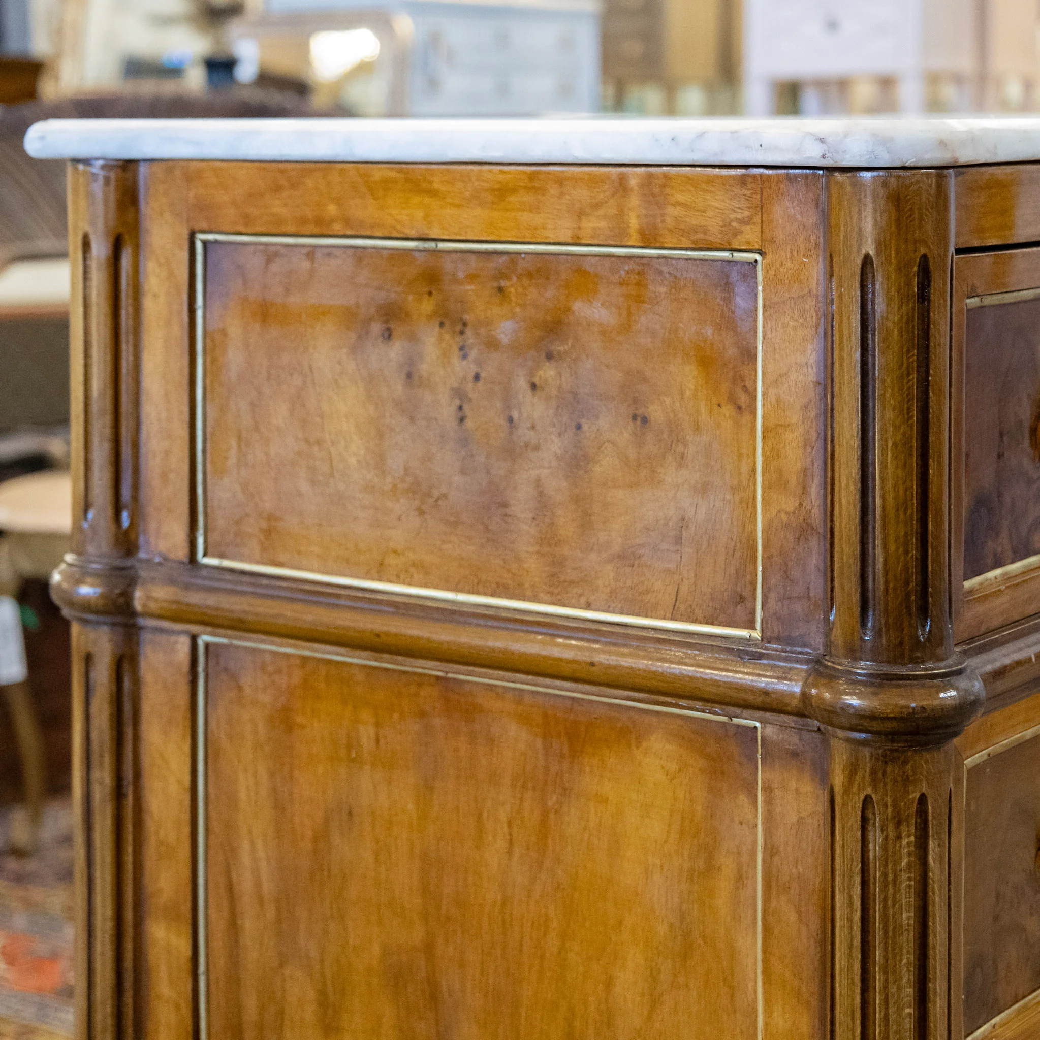 Louis XVI Burl Wood Chest with White Marble Top & Gold Inlay - Image 7