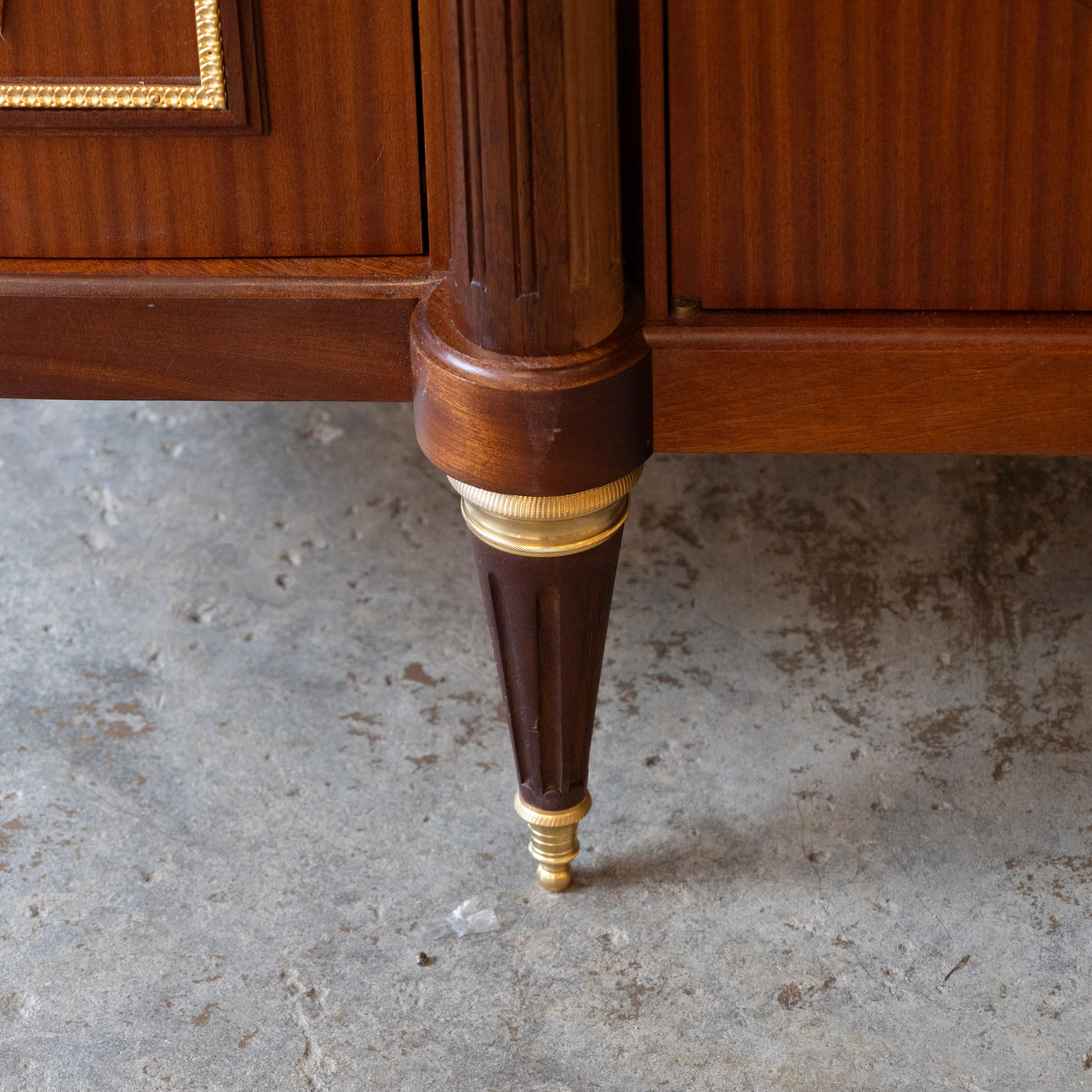 Louis XVI Burl Wood Demilune Sideboard – Gilded Bronze Accents & White Marble Top - Image 17