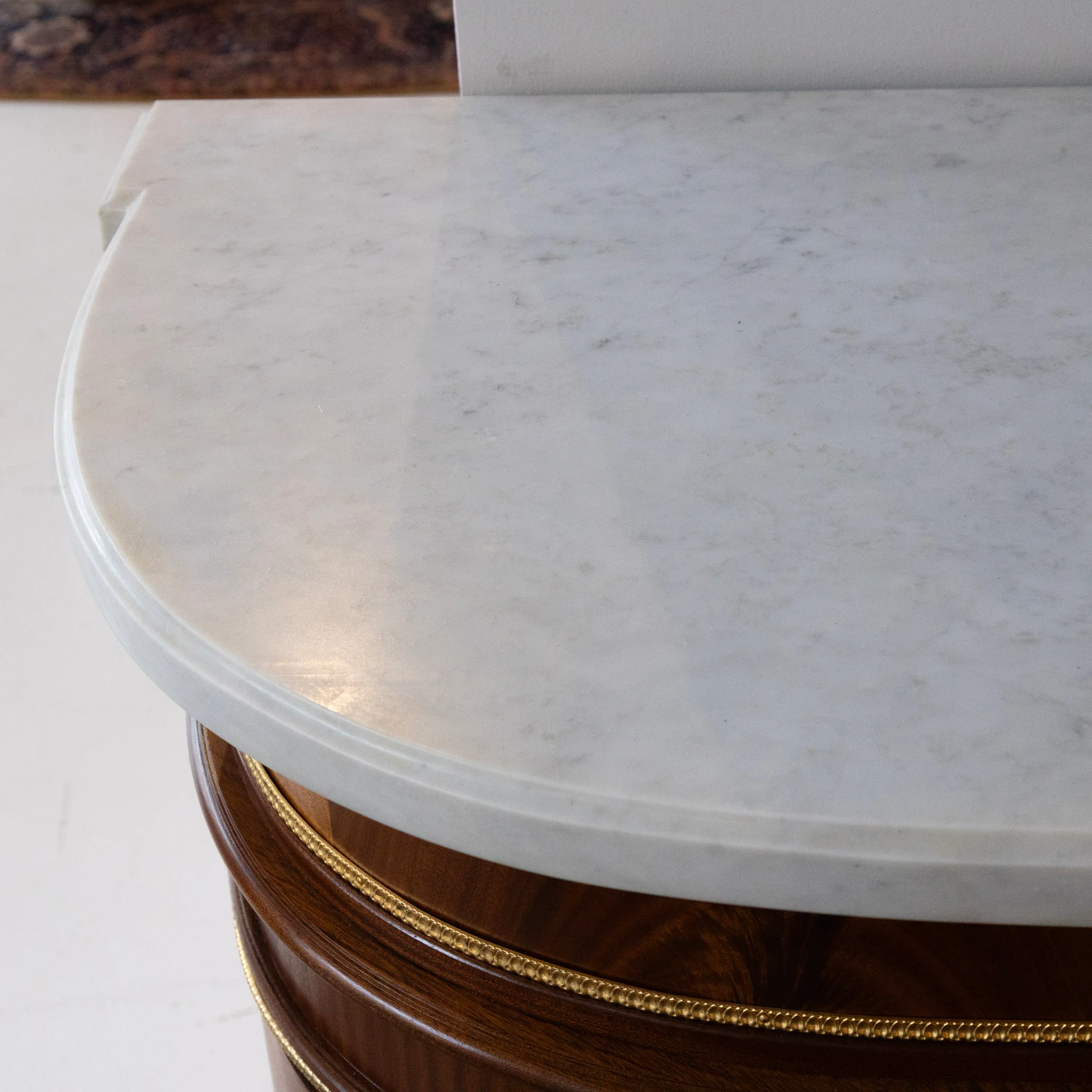 Louis XVI Burl Wood Demilune Sideboard – Gilded Bronze Accents & White Marble Top - Image 19