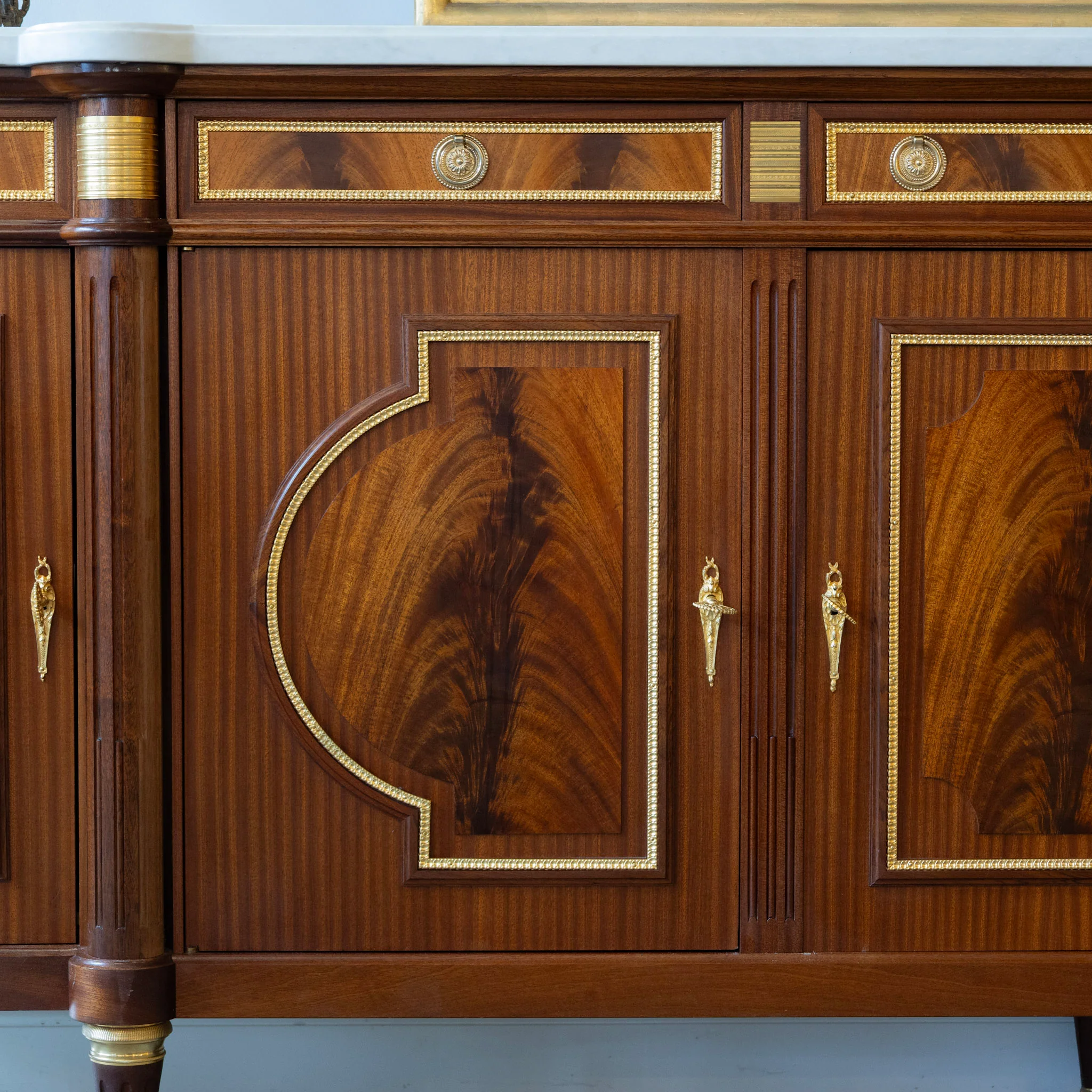 Louis XVI Burl Wood Demilune Sideboard – Gilded Bronze Accents & White Marble Top - Image 7
