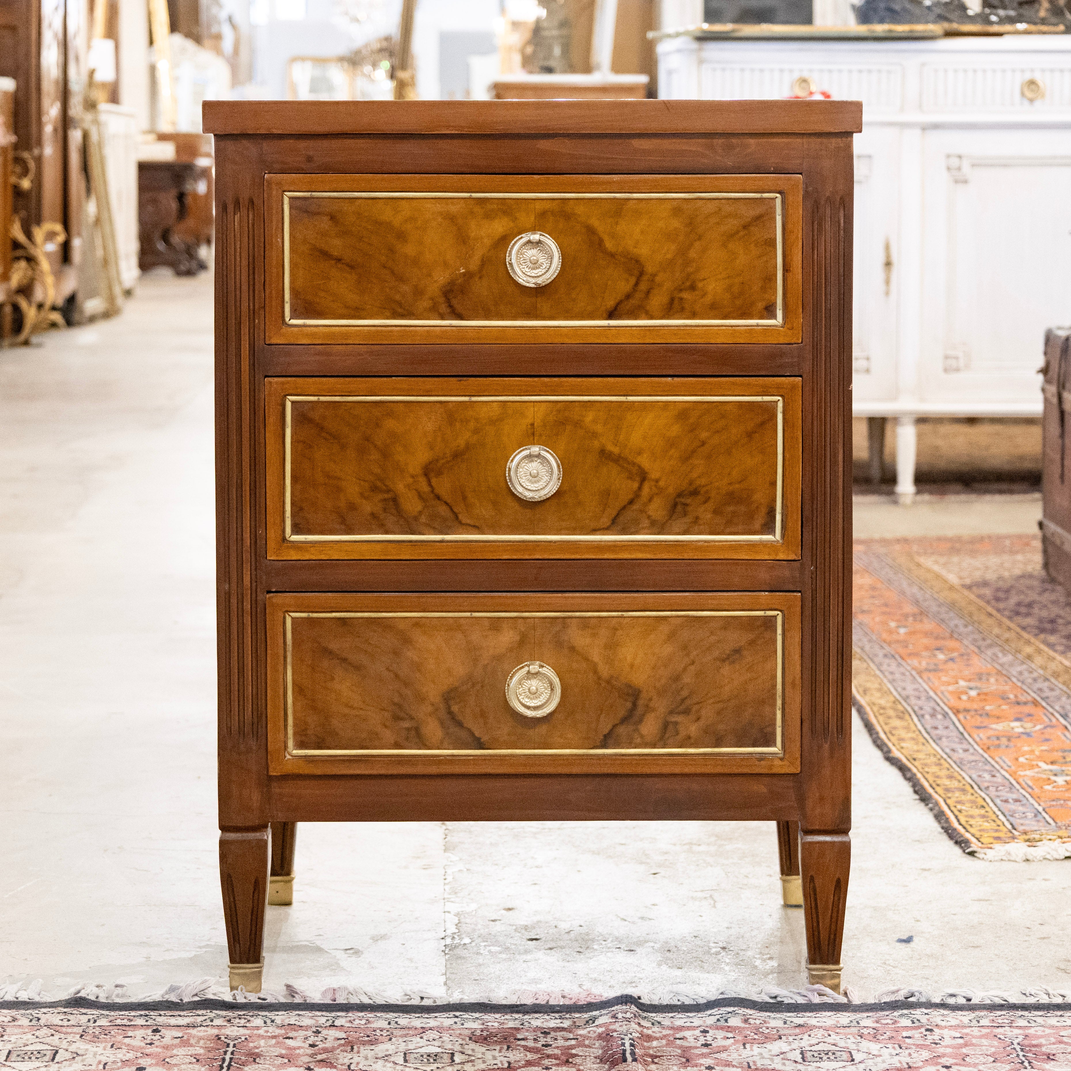 Louis XVI Burl Wood Nightstand – Gold Inlay & Fluted Trim