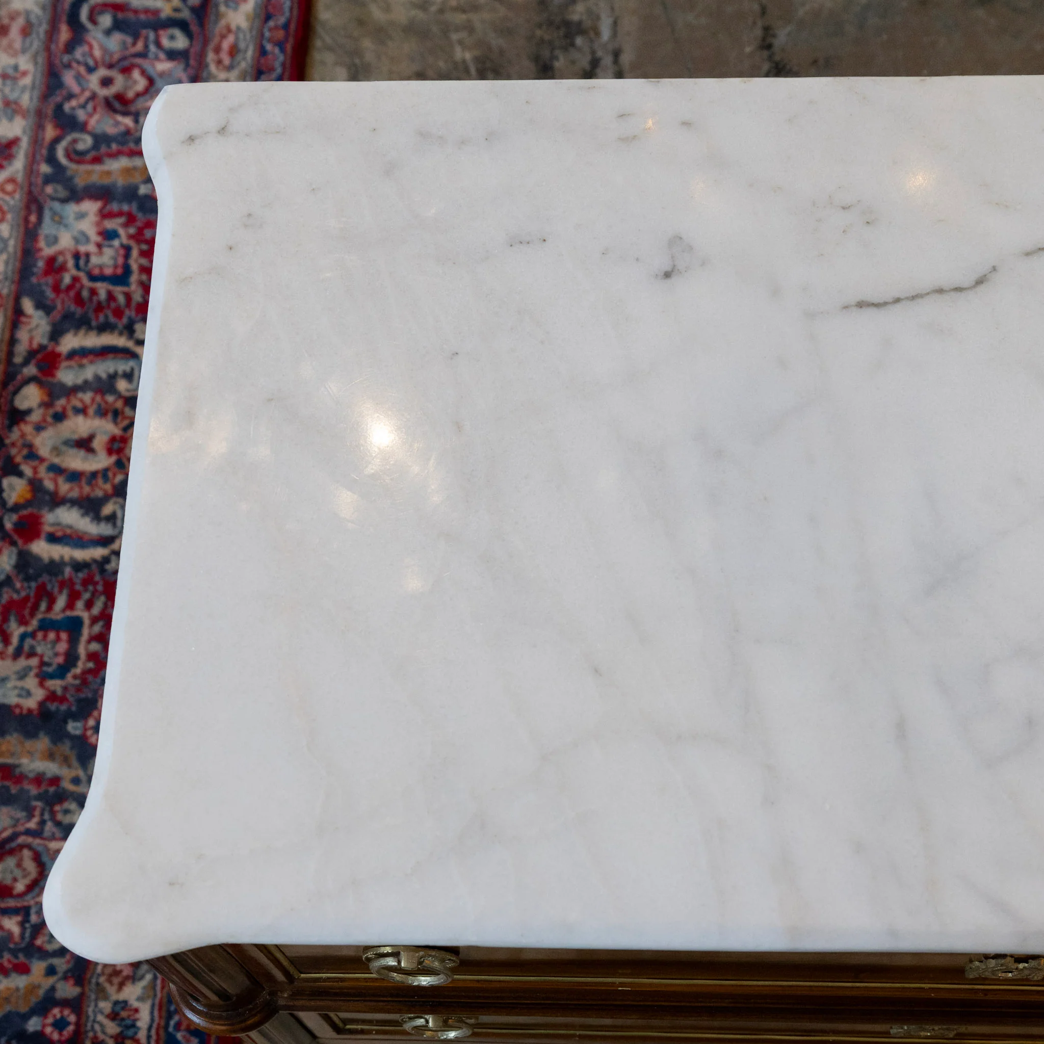 Louis XVI Burl Wood Nightstand – Gold Inlay & White Marble Top - Image 9