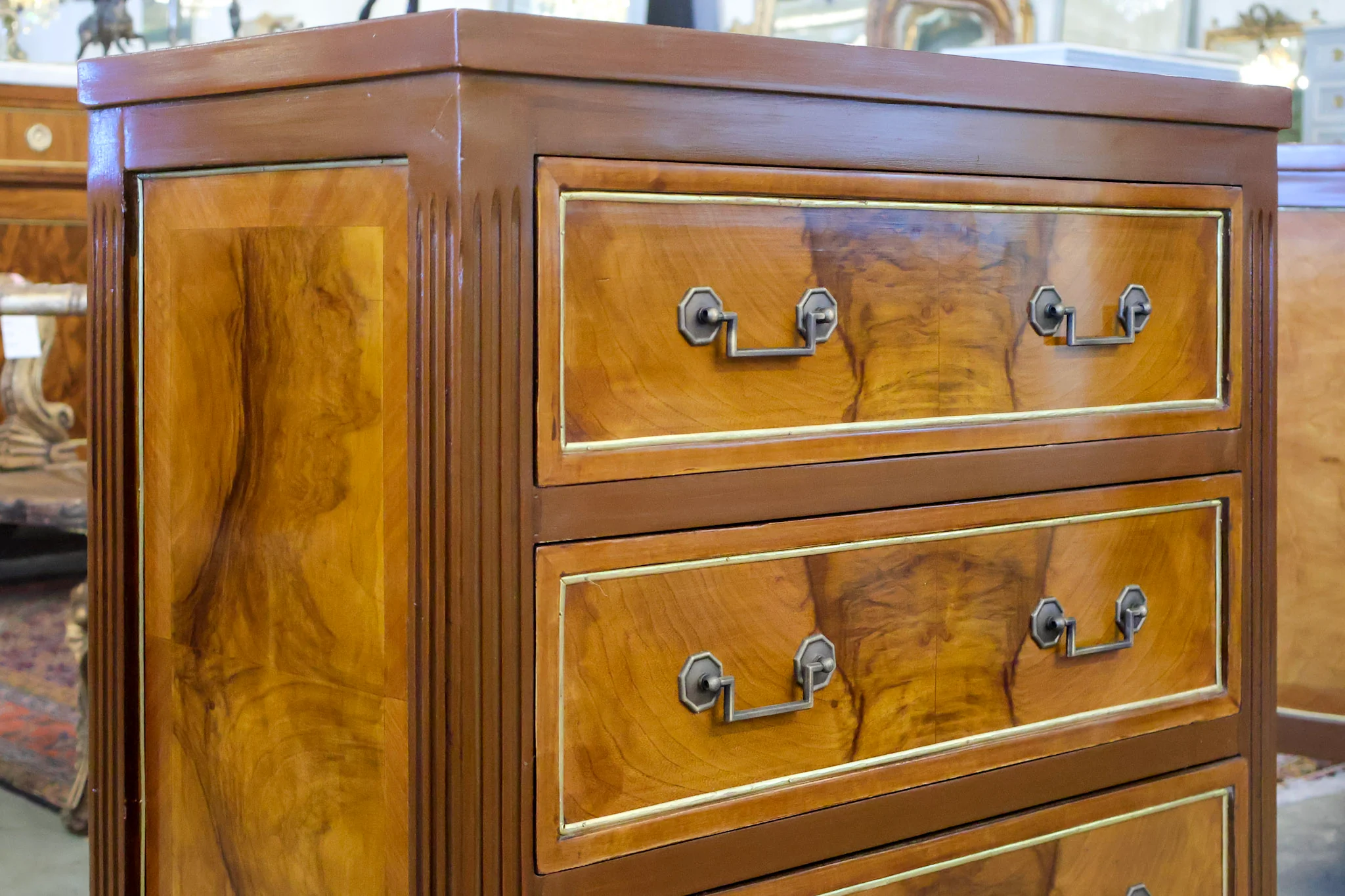 Louis XVI Burl Wood Nightstand with Square Pulls - Image 6