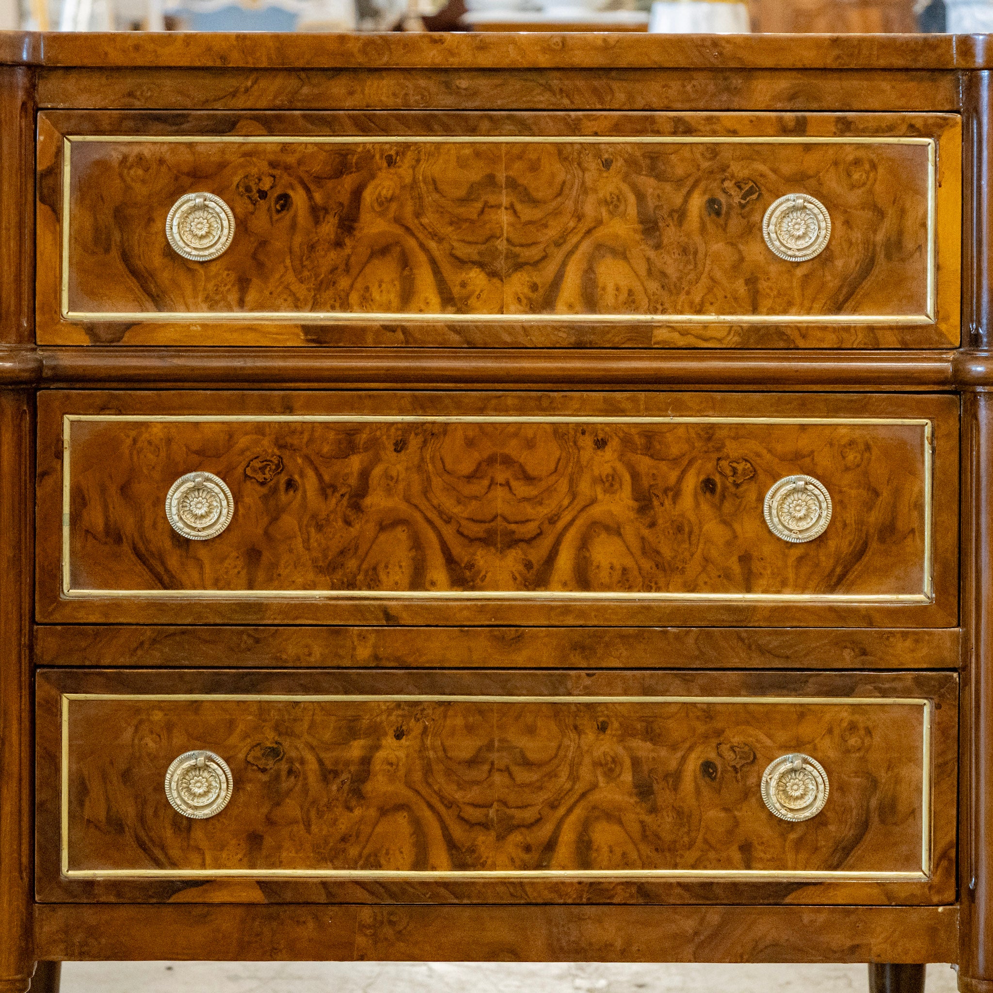 Louis XVI Burl Wood Six Drawer Dresser – Brass Inlay & Brass Pulls - Image 5