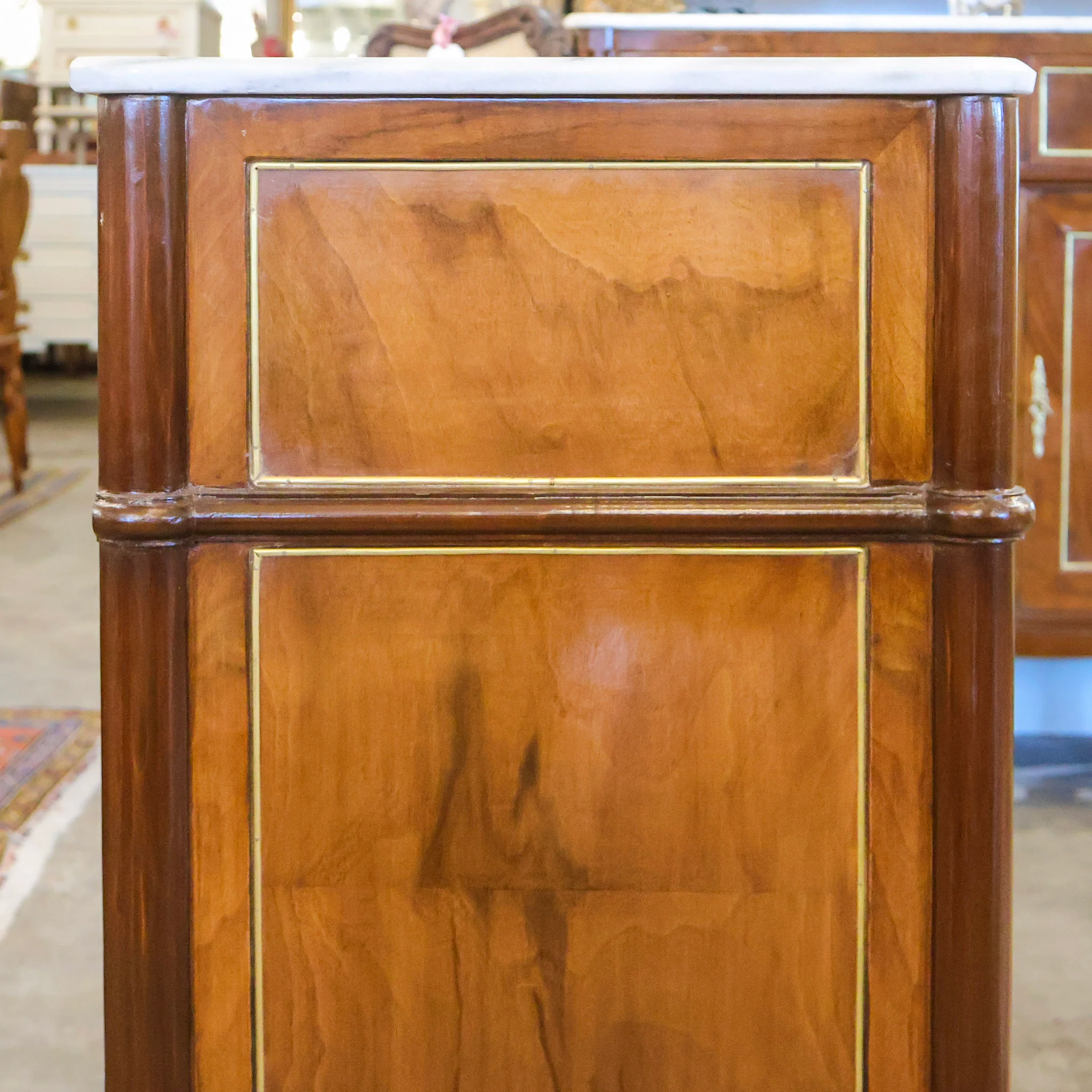 Louis XVI Burl Wood Square Nightstand –Rounded Marble Top & Brass Pulls - Image 5