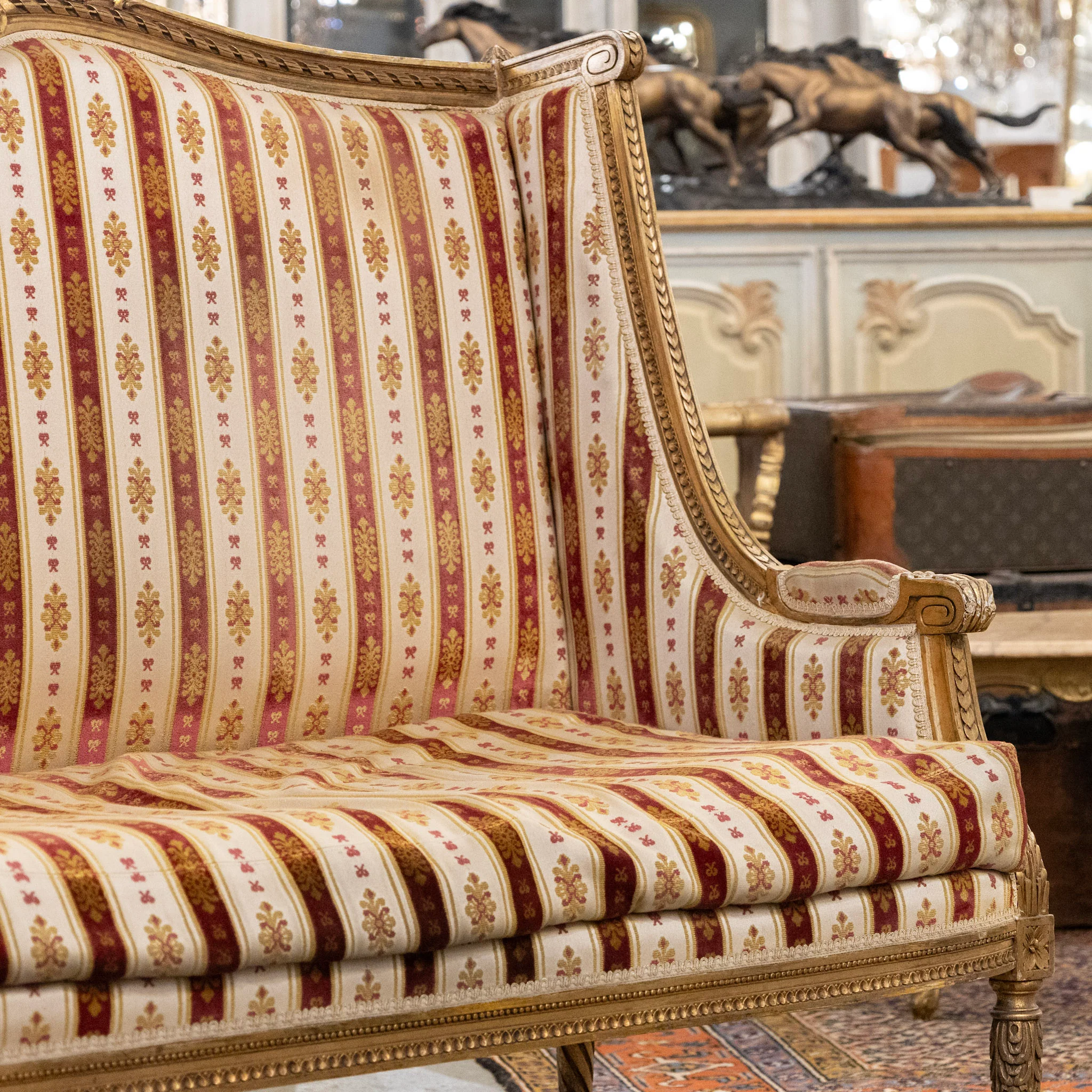 Louis XVI Carved Gilded Settee – Striped Damask Upholstery - Image 6