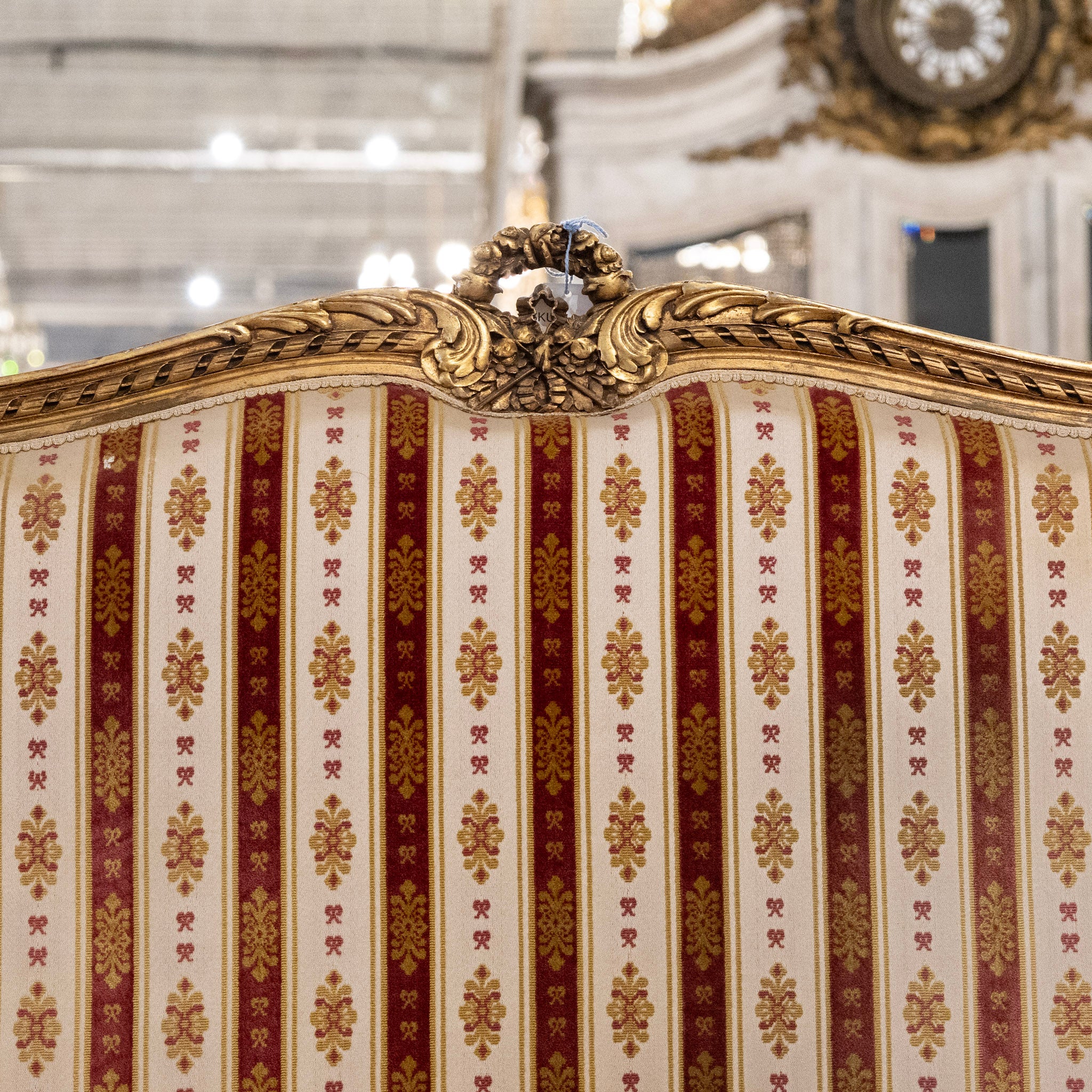 Louis XVI Carved Gilded Settee – Striped Damask Upholstery - Image 7